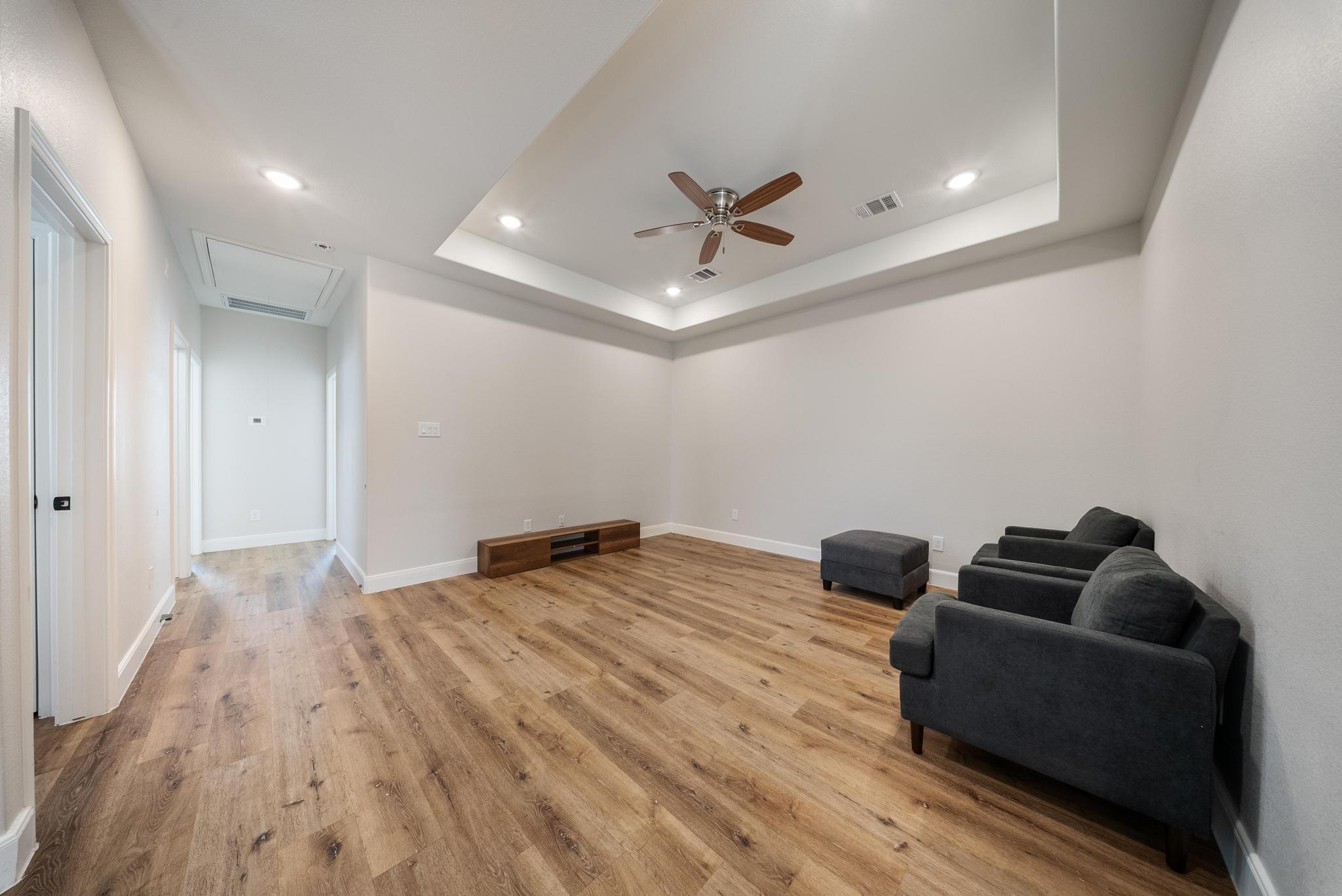 2019 Olivos Street
