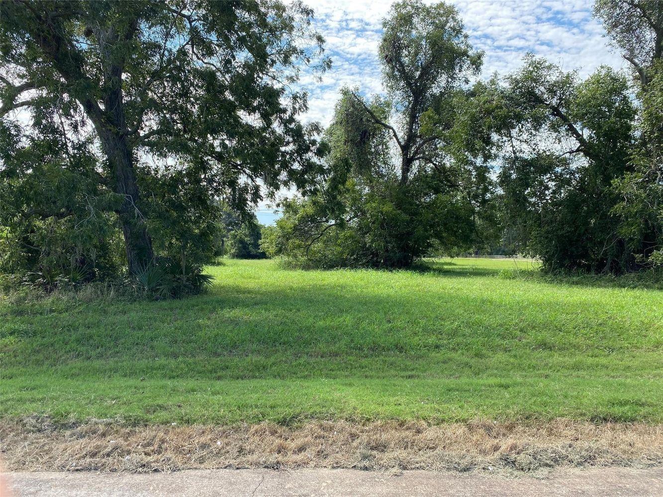 275 Horse Shoe Trail