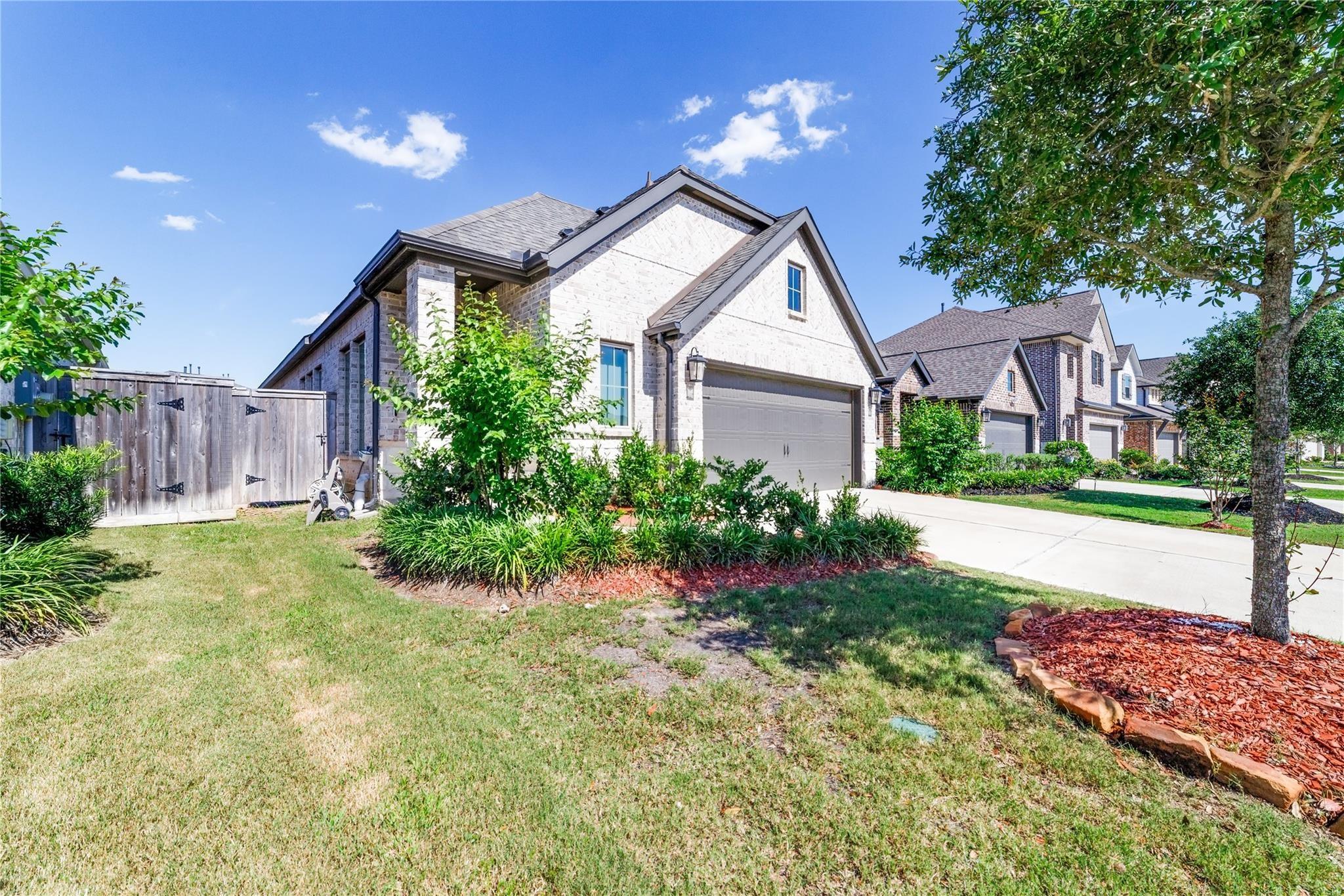 10554 Cecilia Star Lane