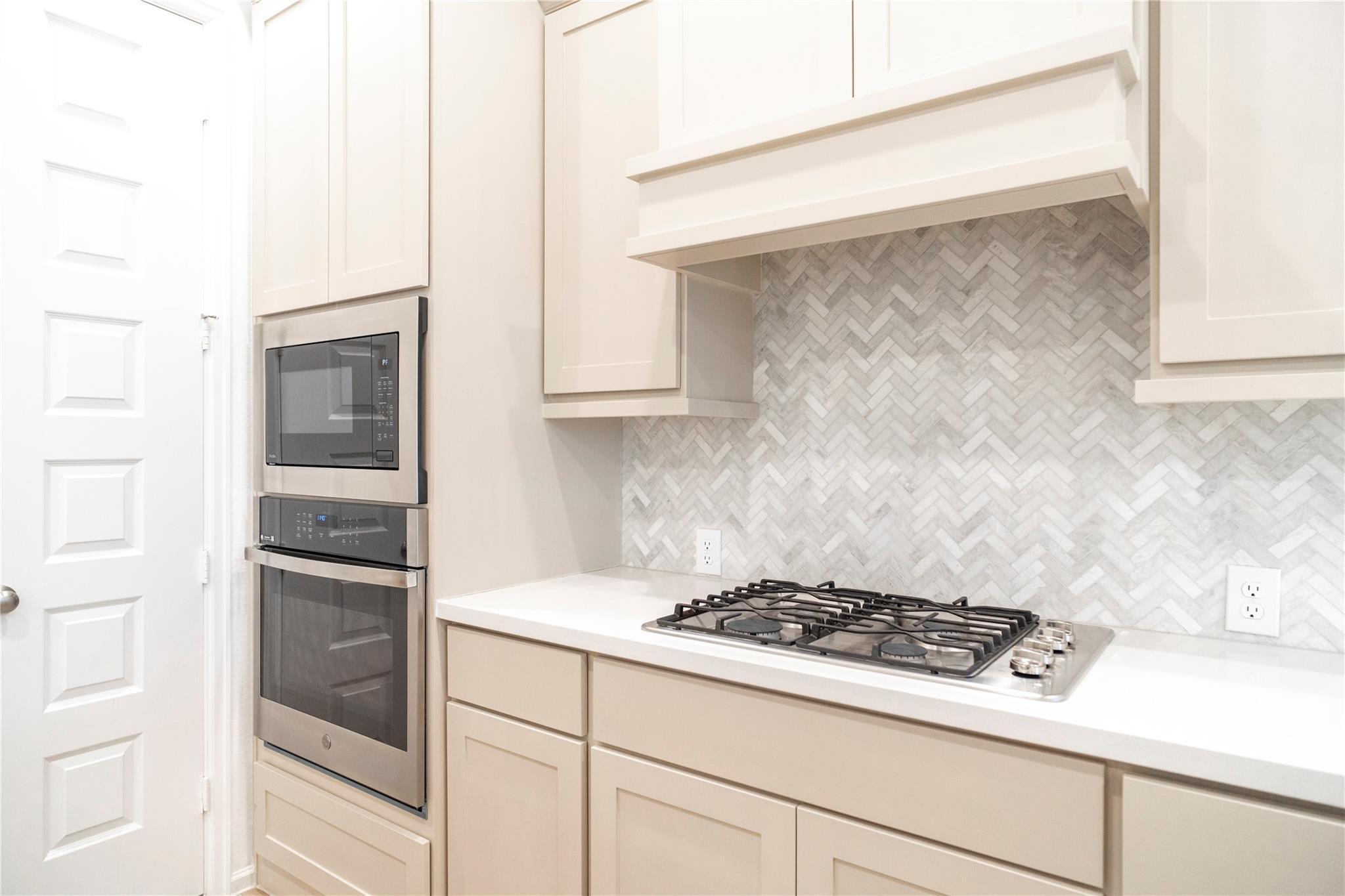 31410 Golden Cliffs Lane