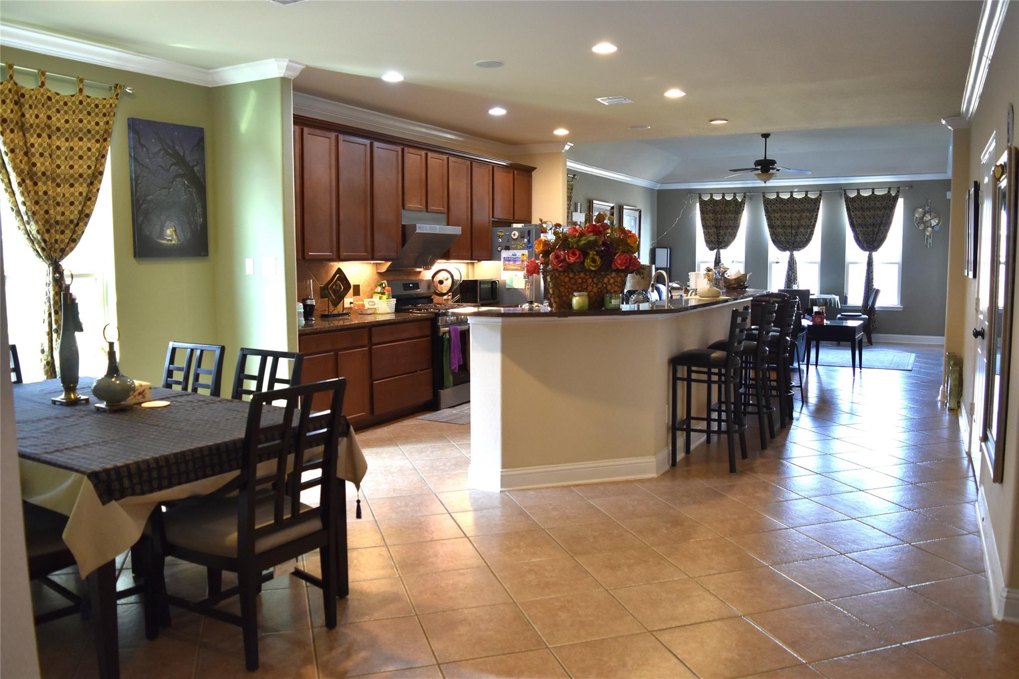 27606 Huggins Crest Court