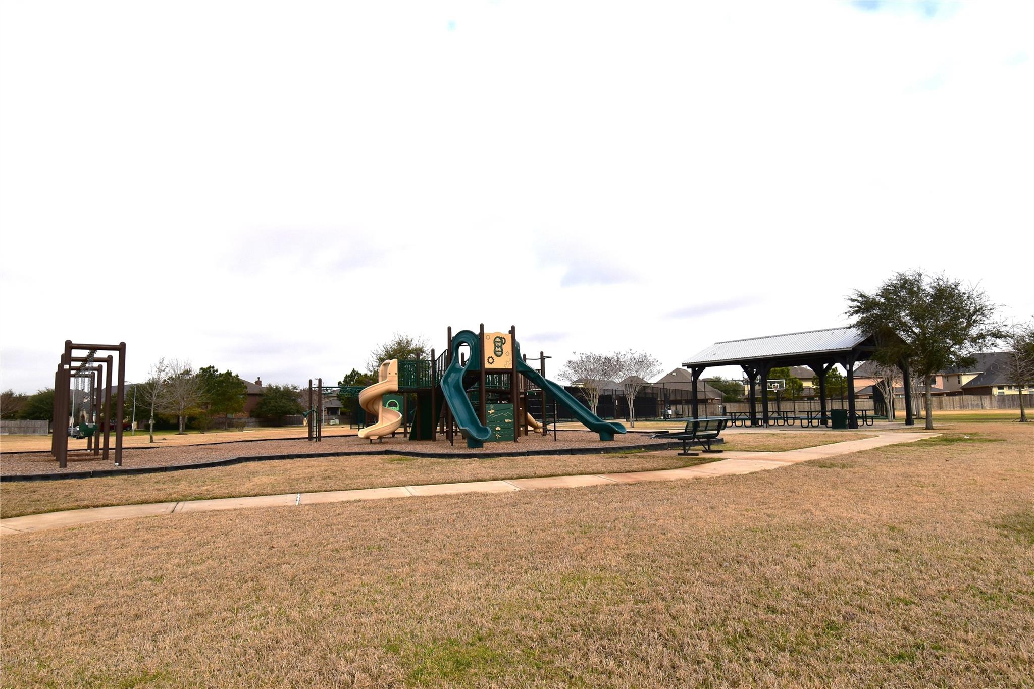 27606 Huggins Crest Court