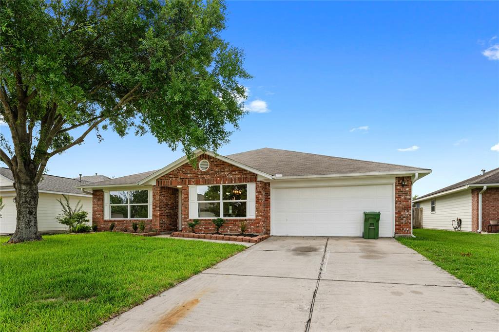 7815 Brook Trail Circle