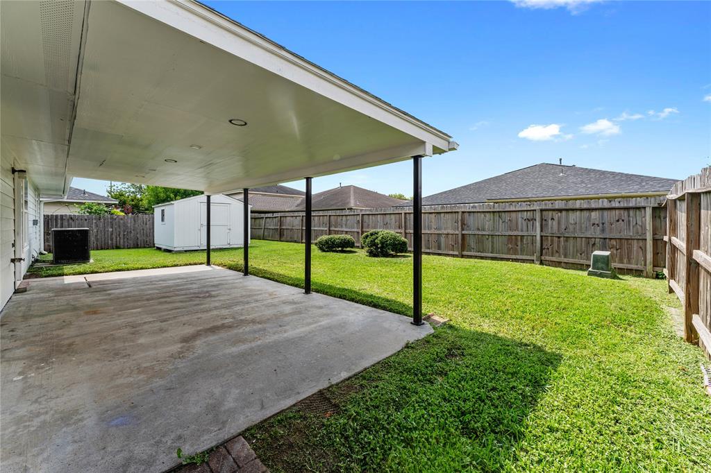7815 Brook Trail Circle