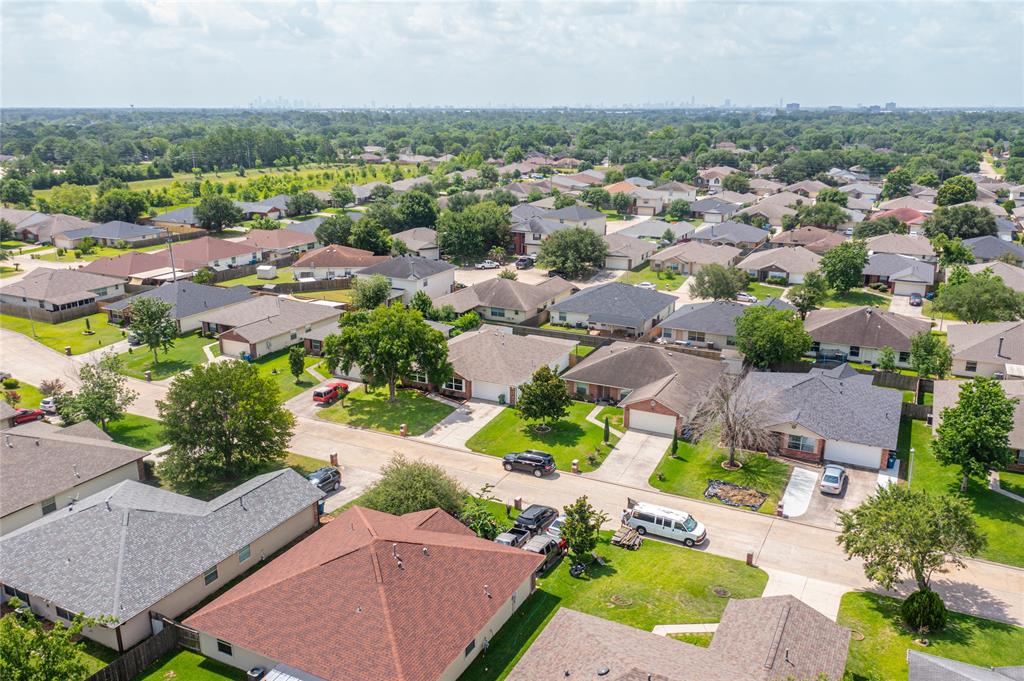 7815 Brook Trail Circle