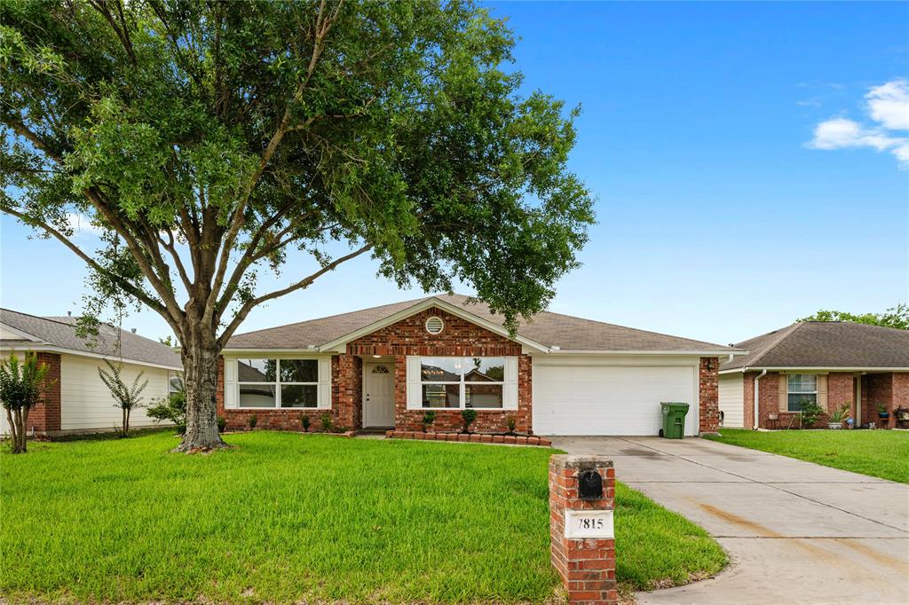 7815 Brook Trail Circle