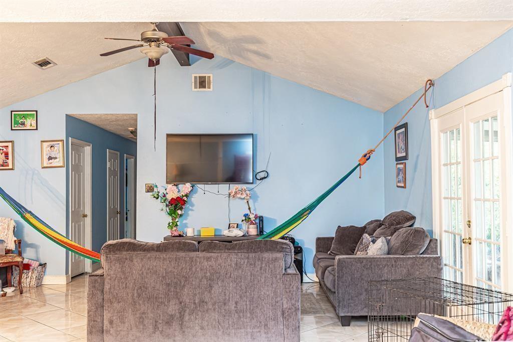 12356 Newbrook Drive
