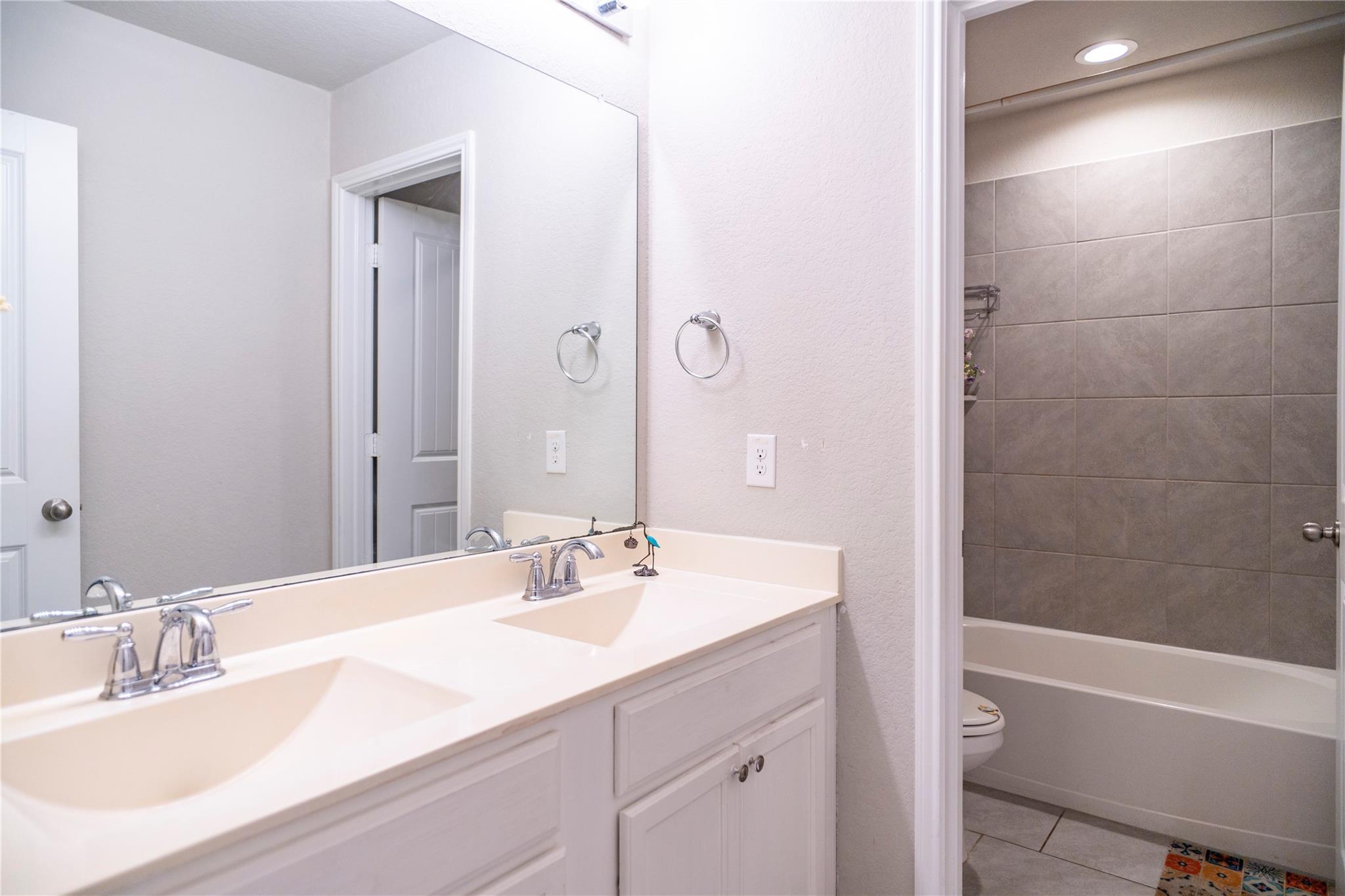 18226 Mulberry Spring Circle