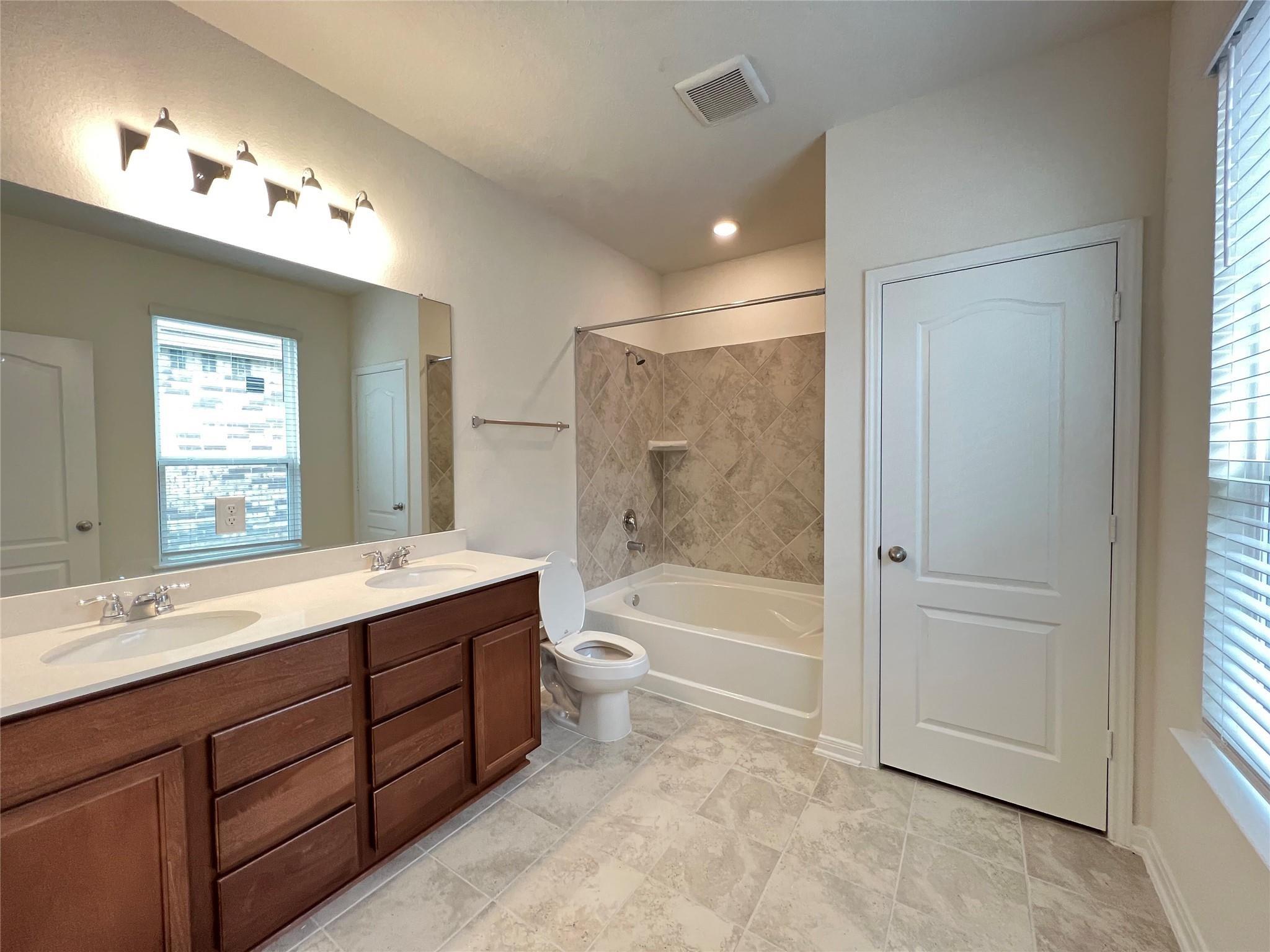 2107 Katalonia Lane