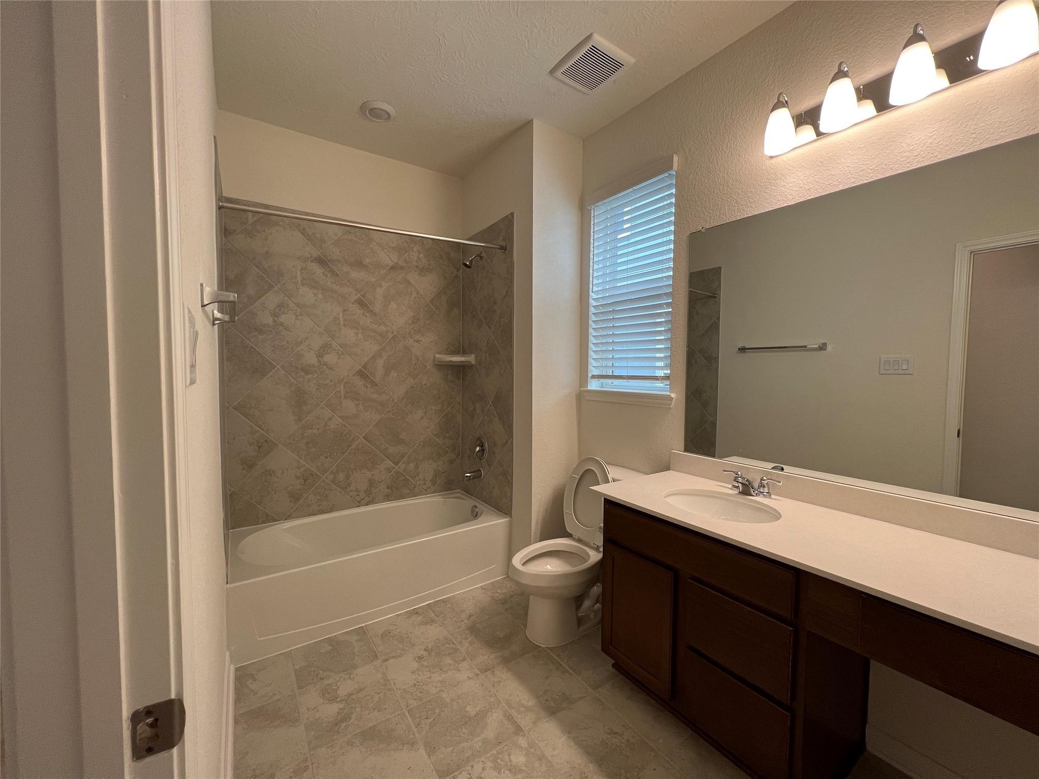 2107 Katalonia Lane