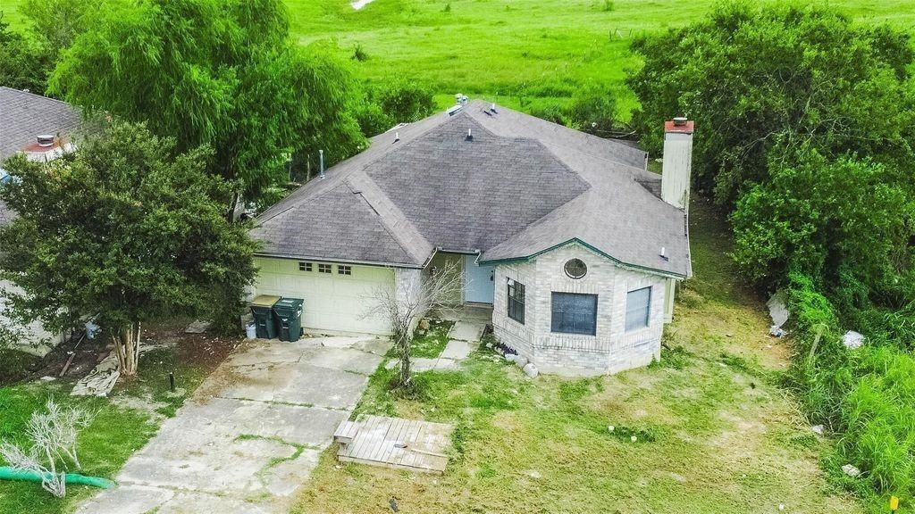 1169 Lago Vista Street