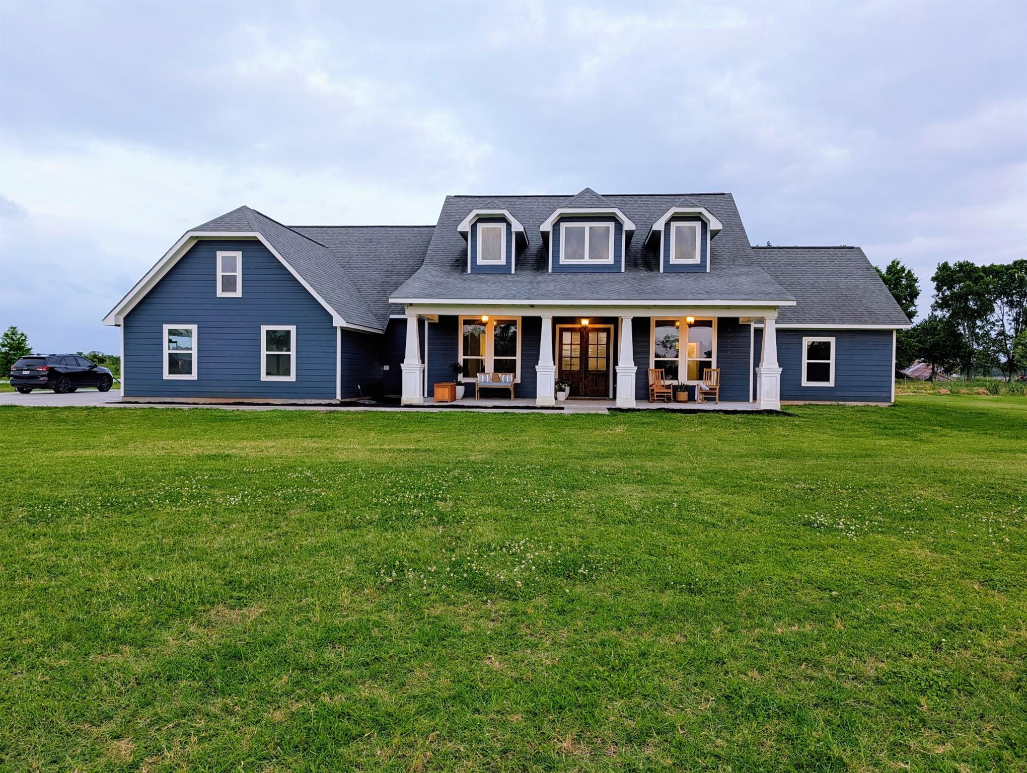406 County Road 100