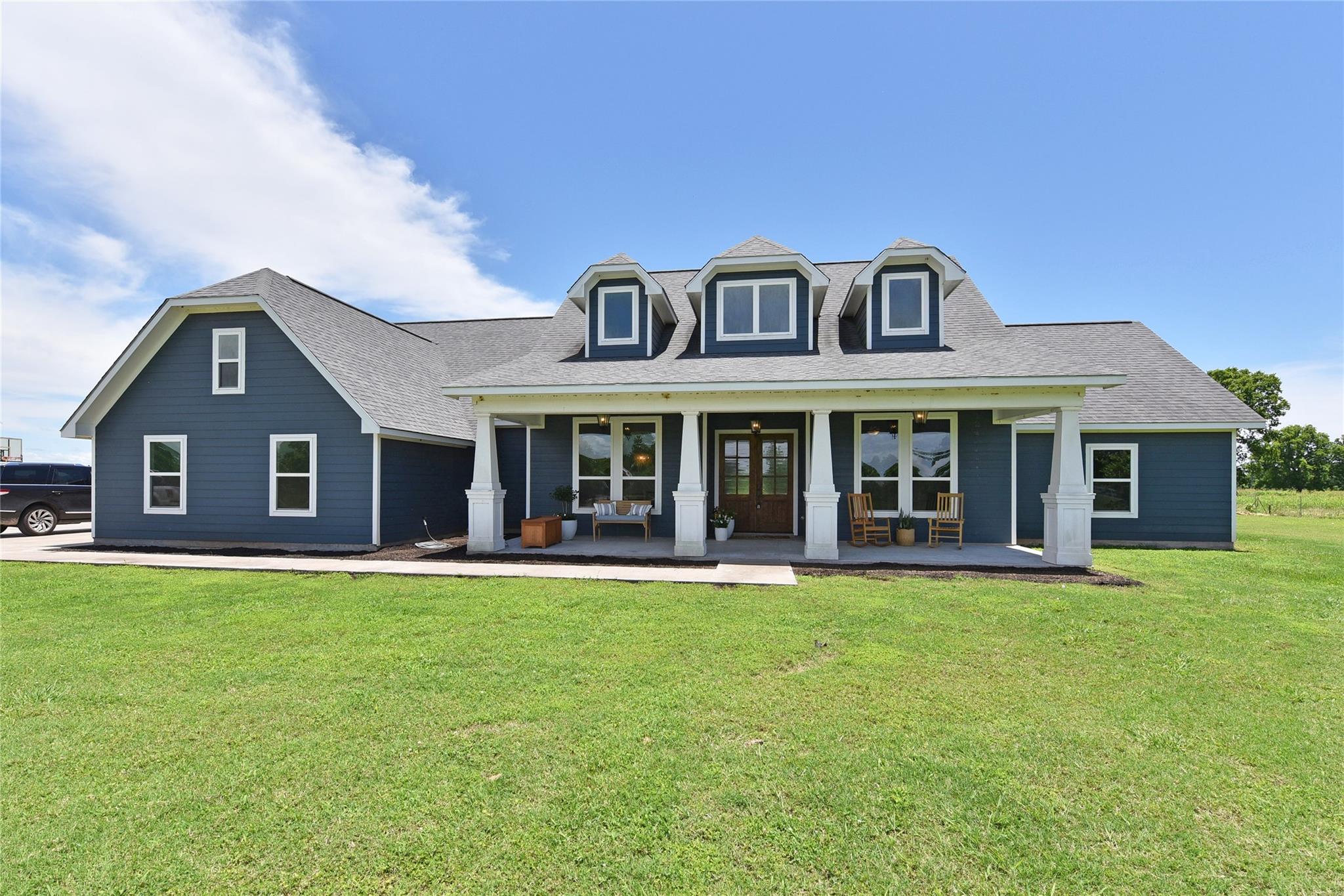 406 County Road 100