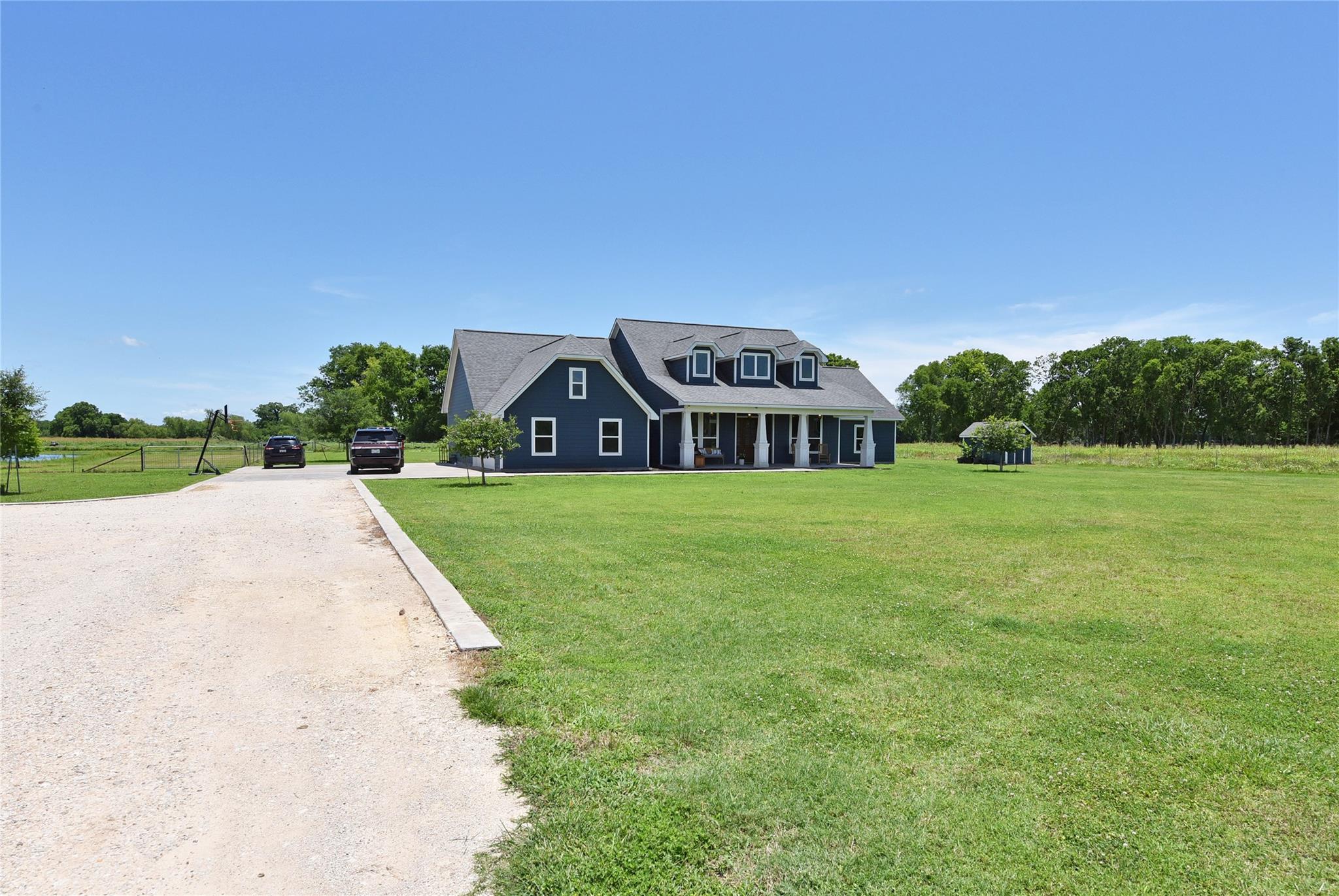 406 County Road 100