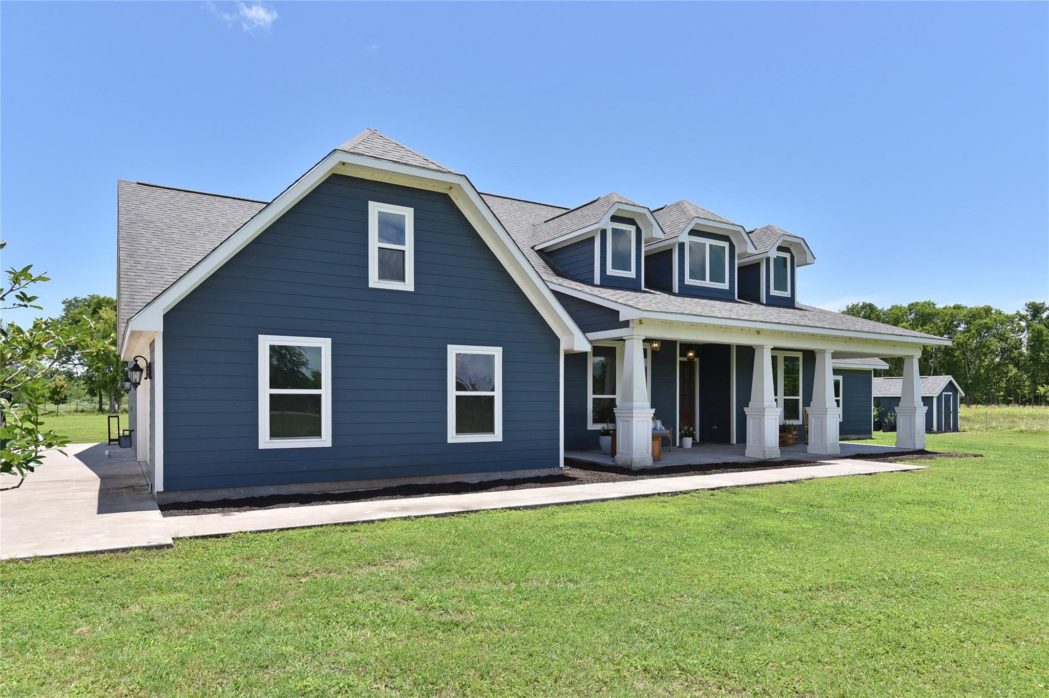 406 County Road 100