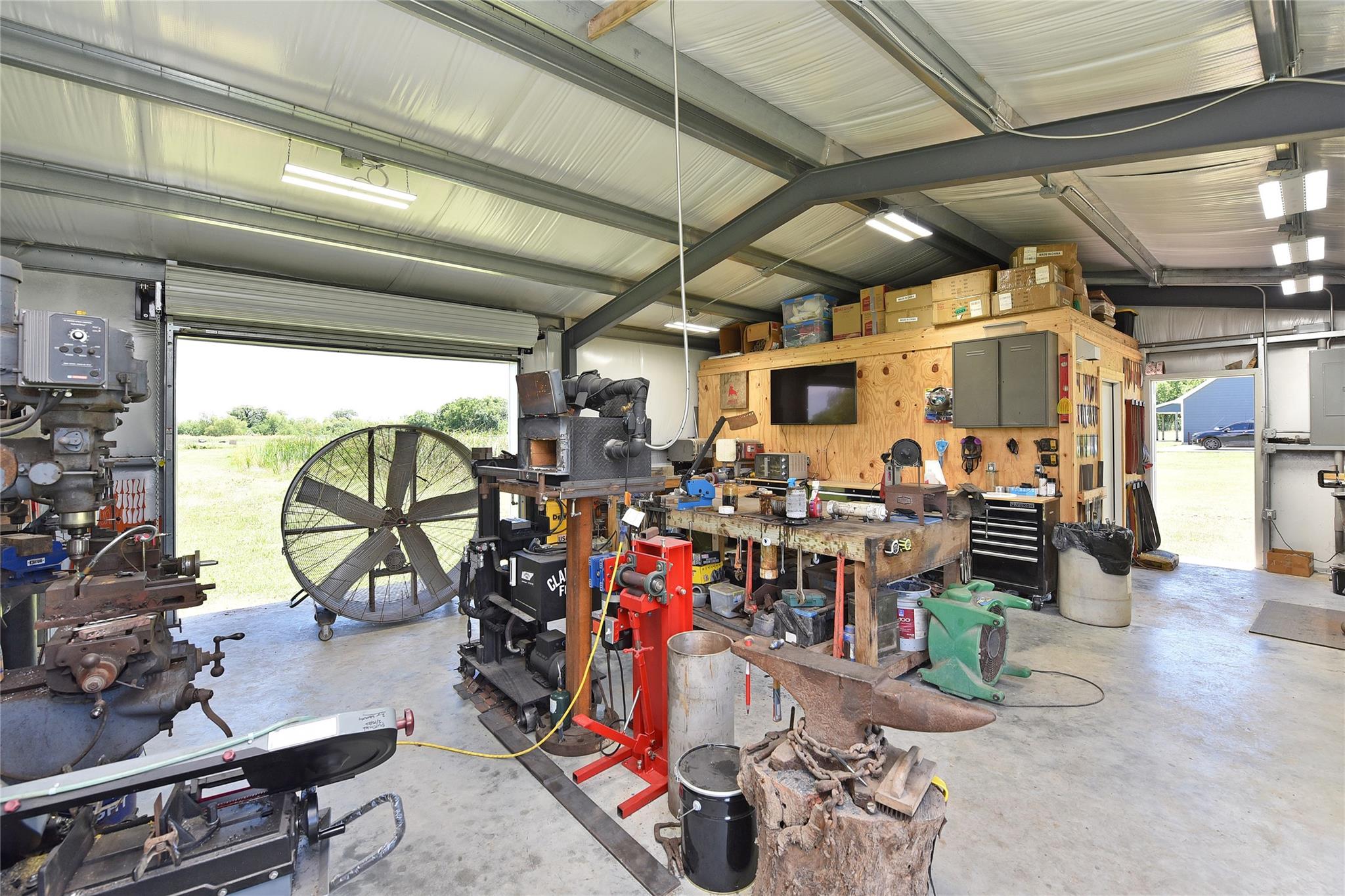 406 County Road 100