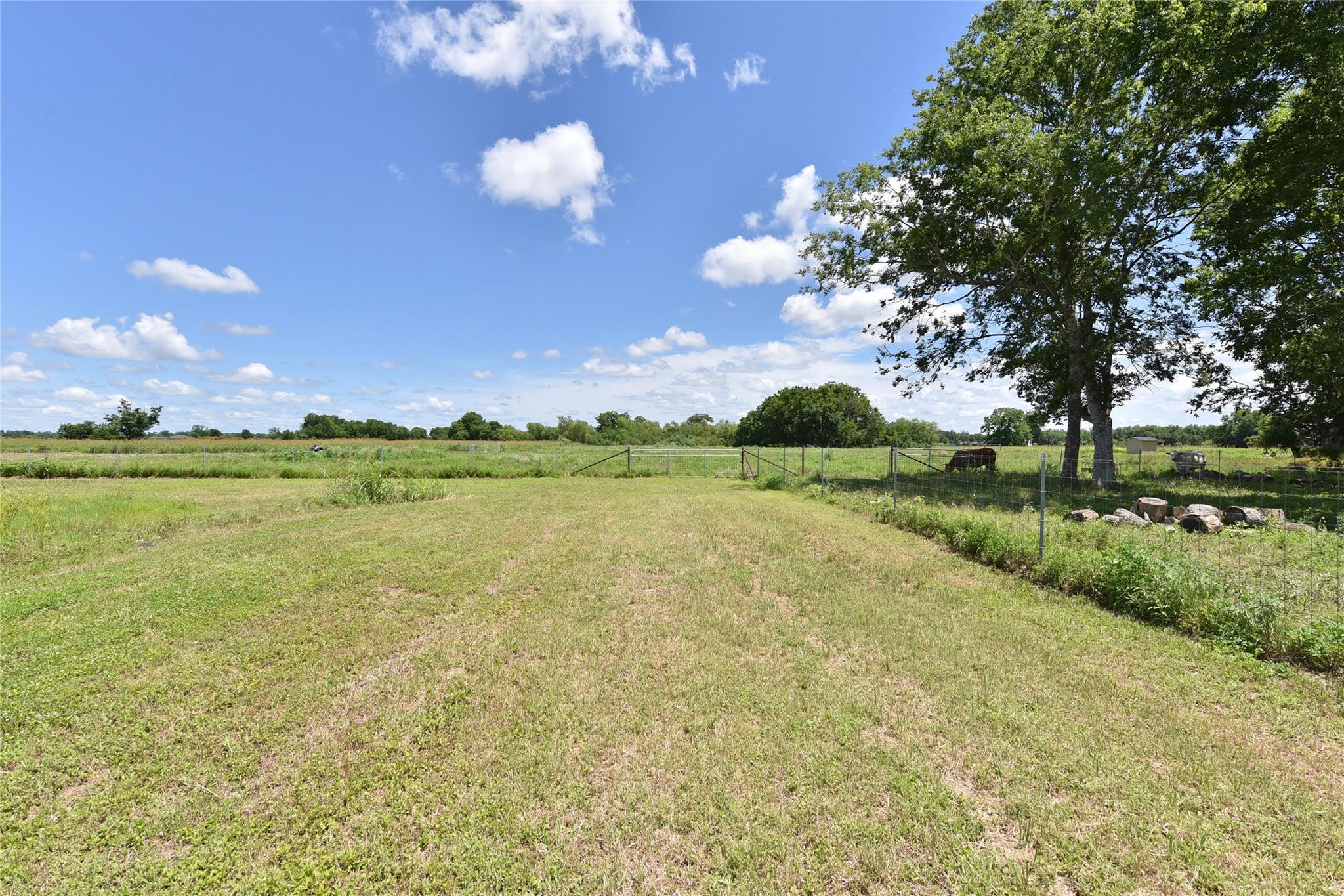 406 County Road 100