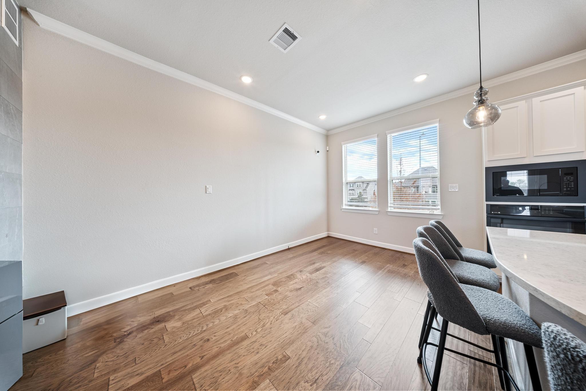 10605 Centre Green Way