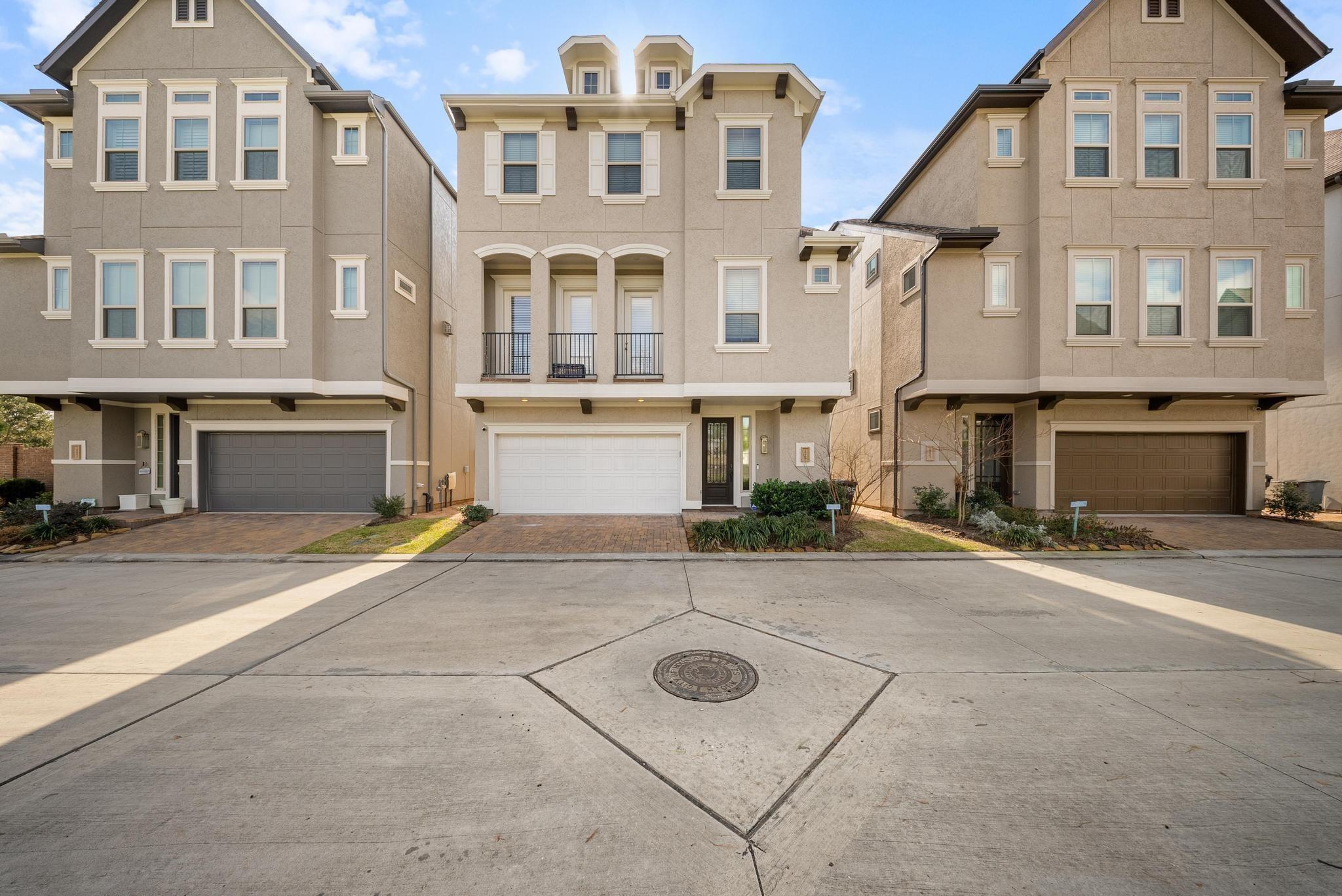 10605 Centre Green Way