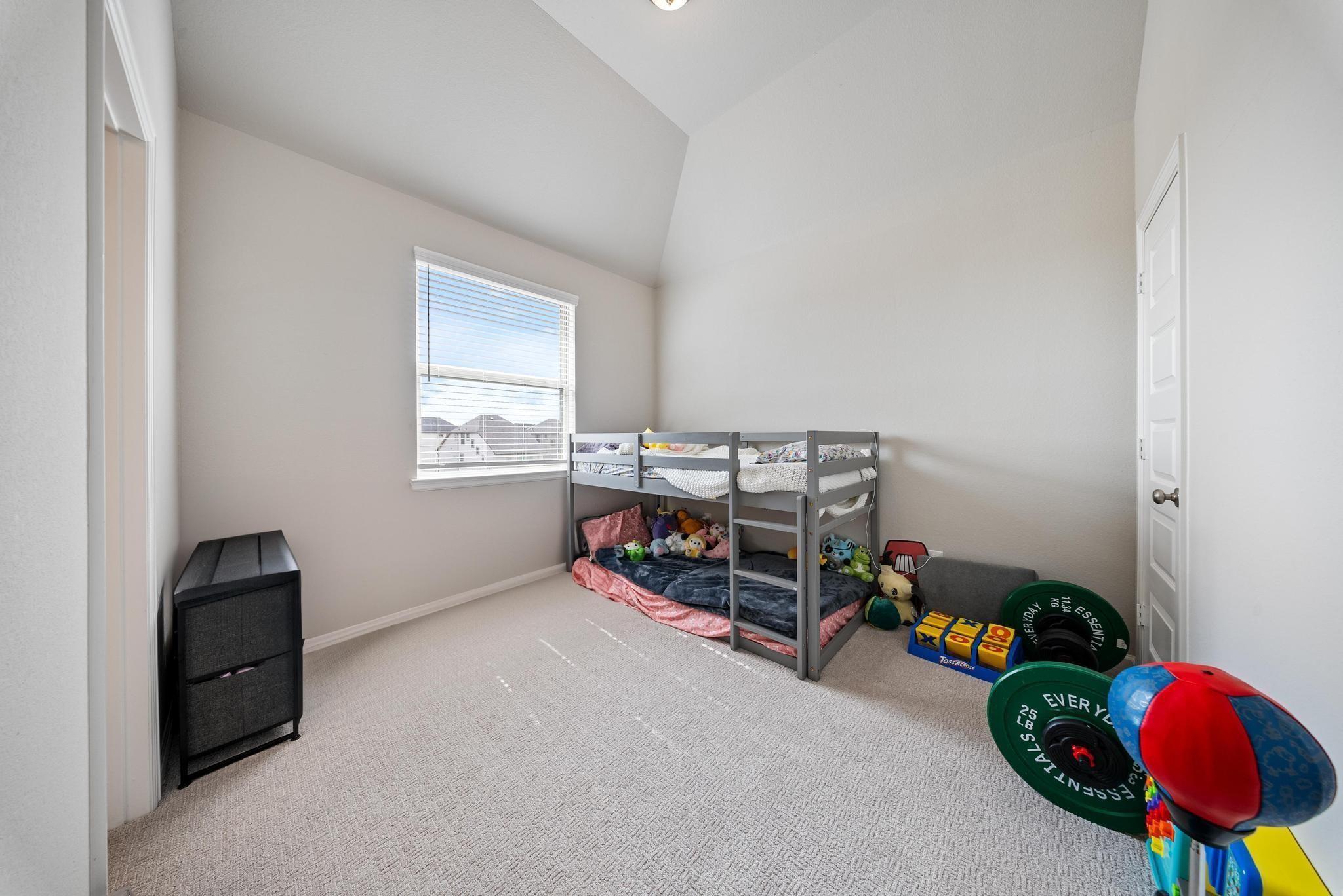 10605 Centre Green Way