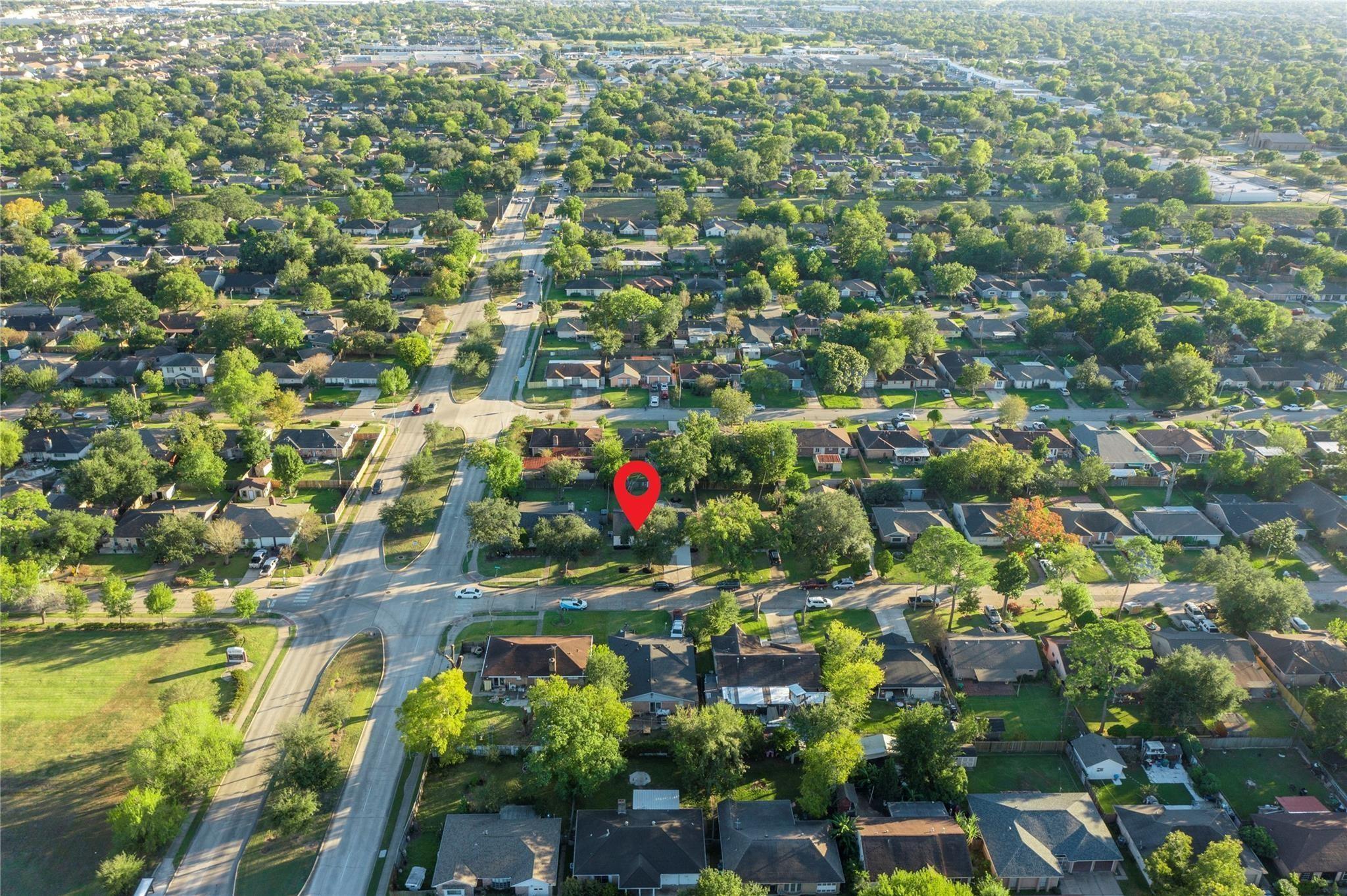 10907 Sharpview Drive