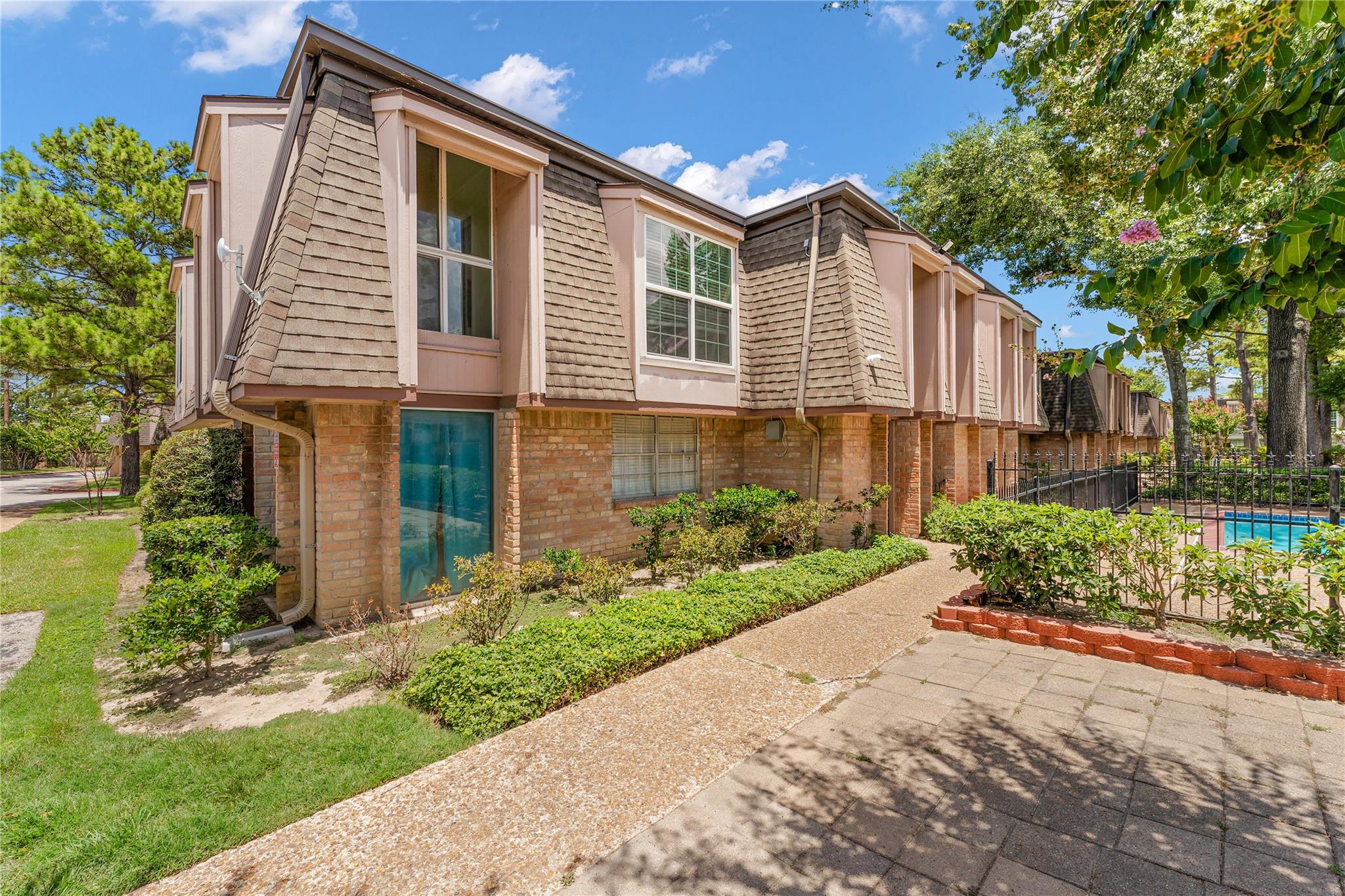 12633 Memorial Drive # 50