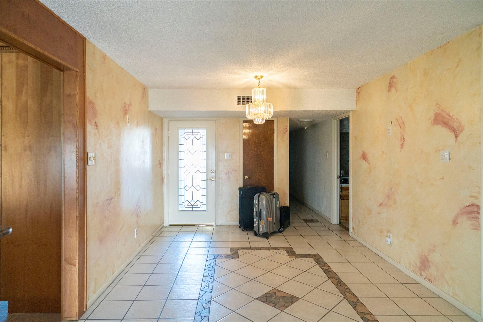 890 Rattlesnake Road