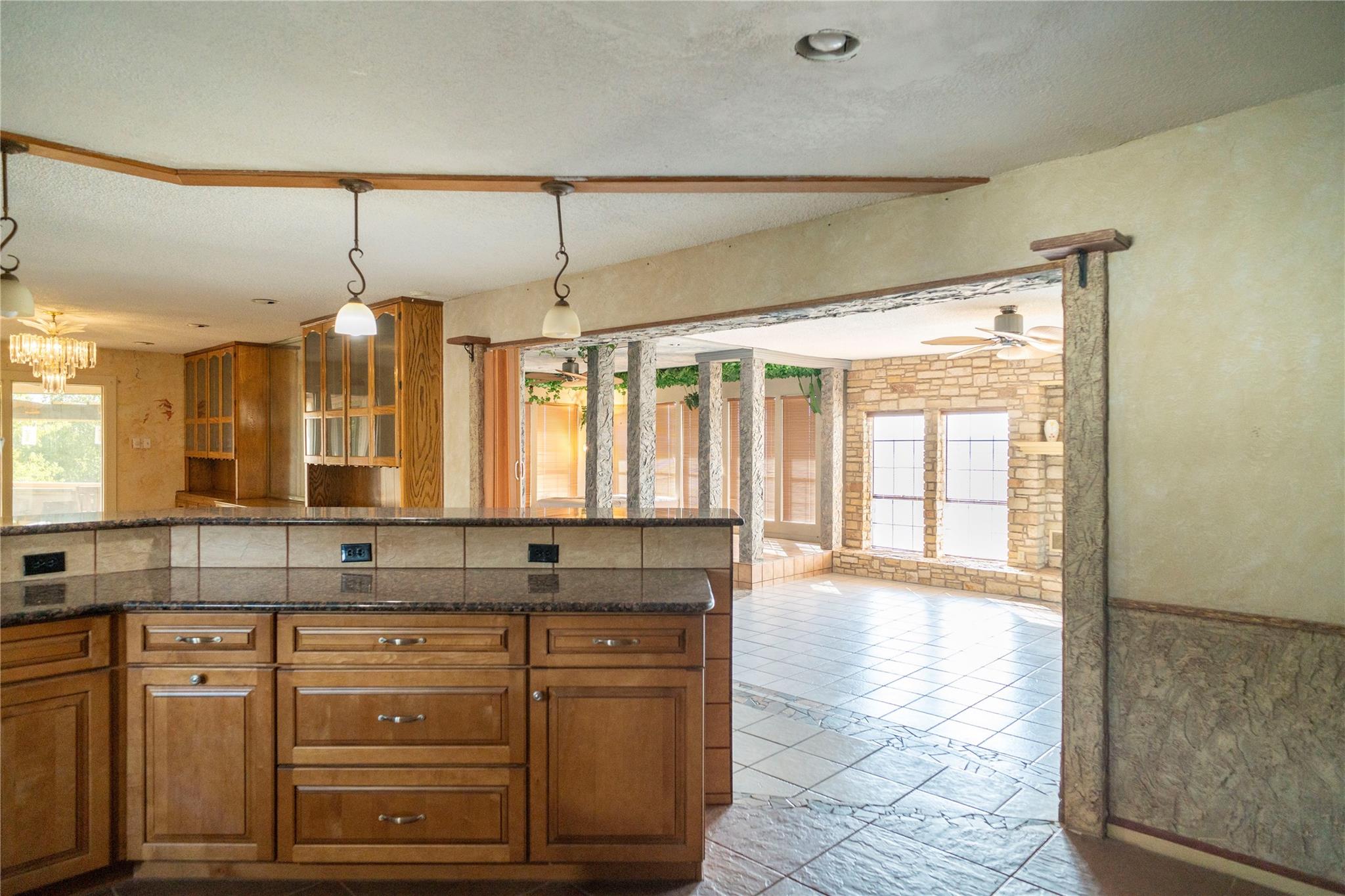 890 Rattlesnake Road