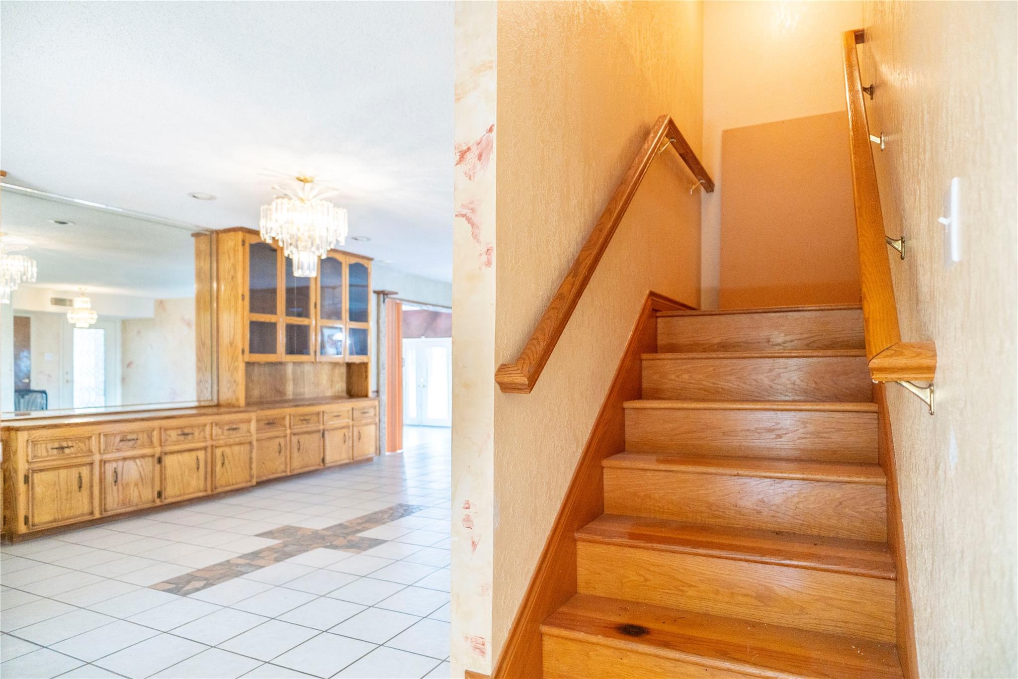 890 Rattlesnake Road