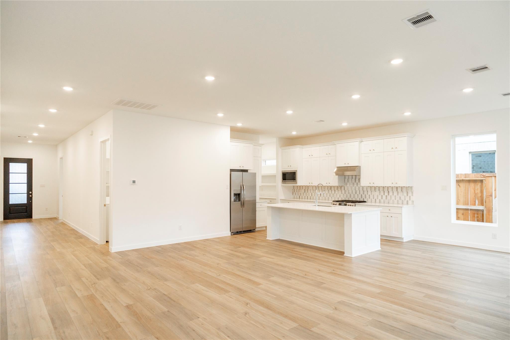 31026 Sun Valley Drive