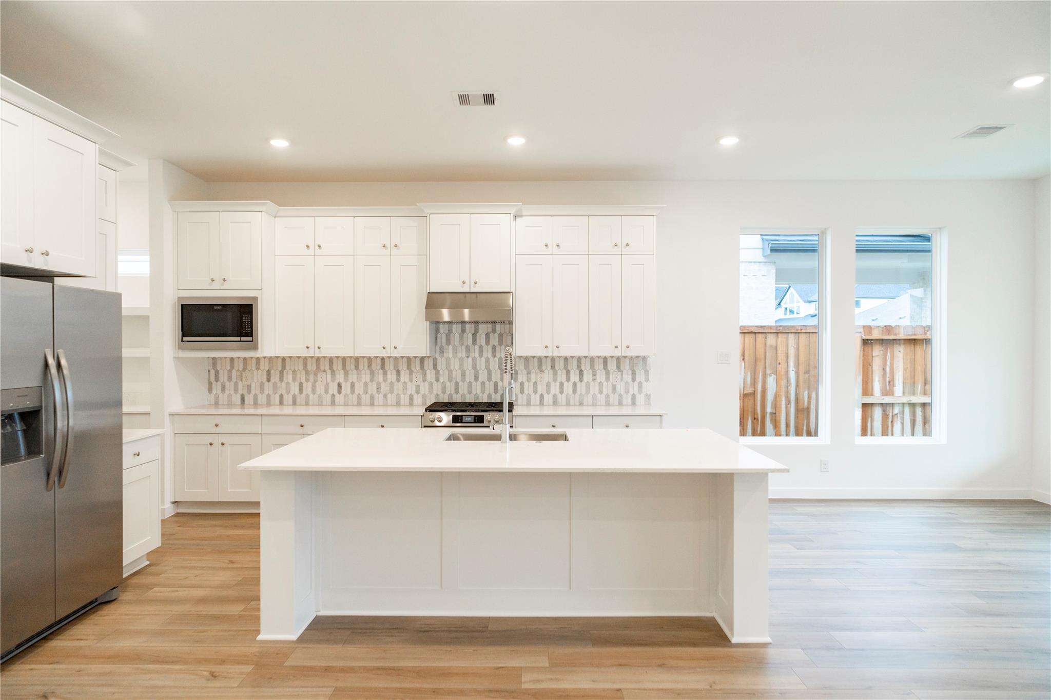 31026 Sun Valley Drive