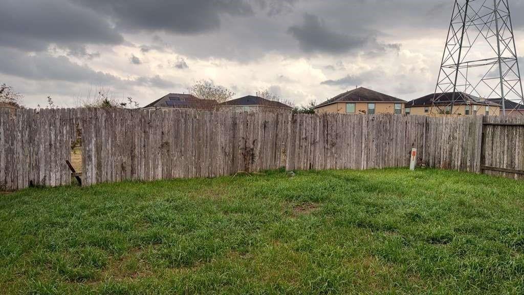 7714 Sunburst Trail Drive