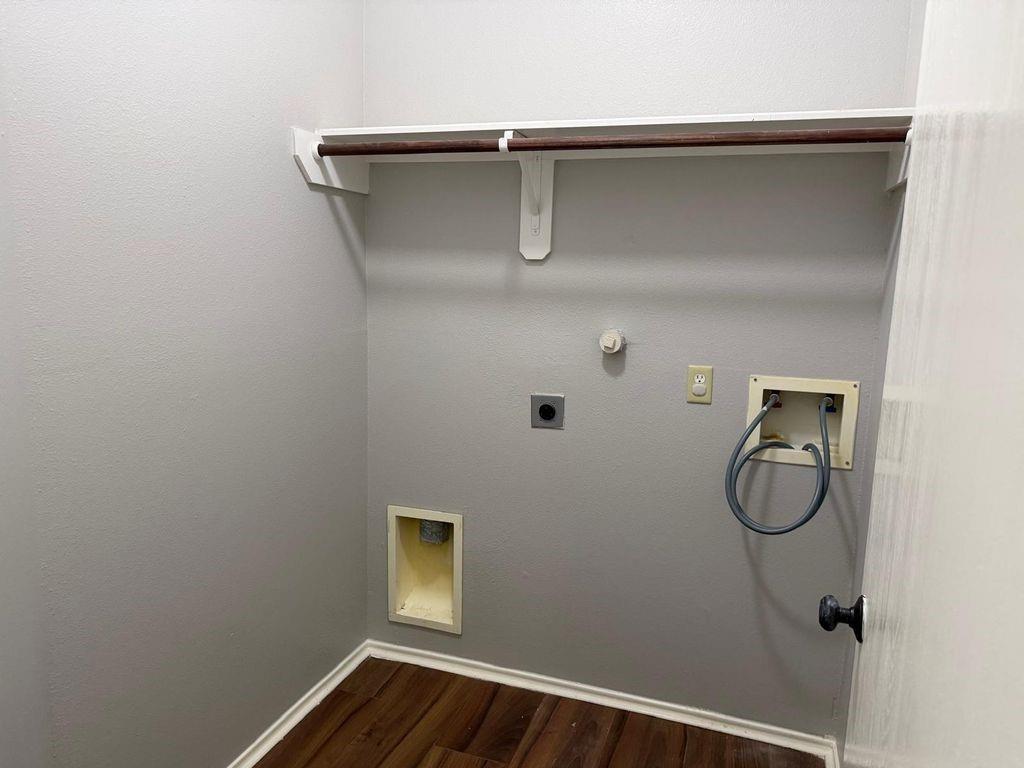 7714 Sunburst Trail Drive