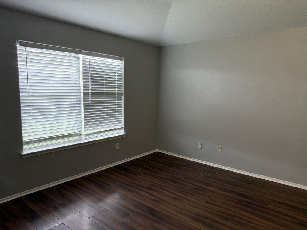 7714 Sunburst Trail Drive