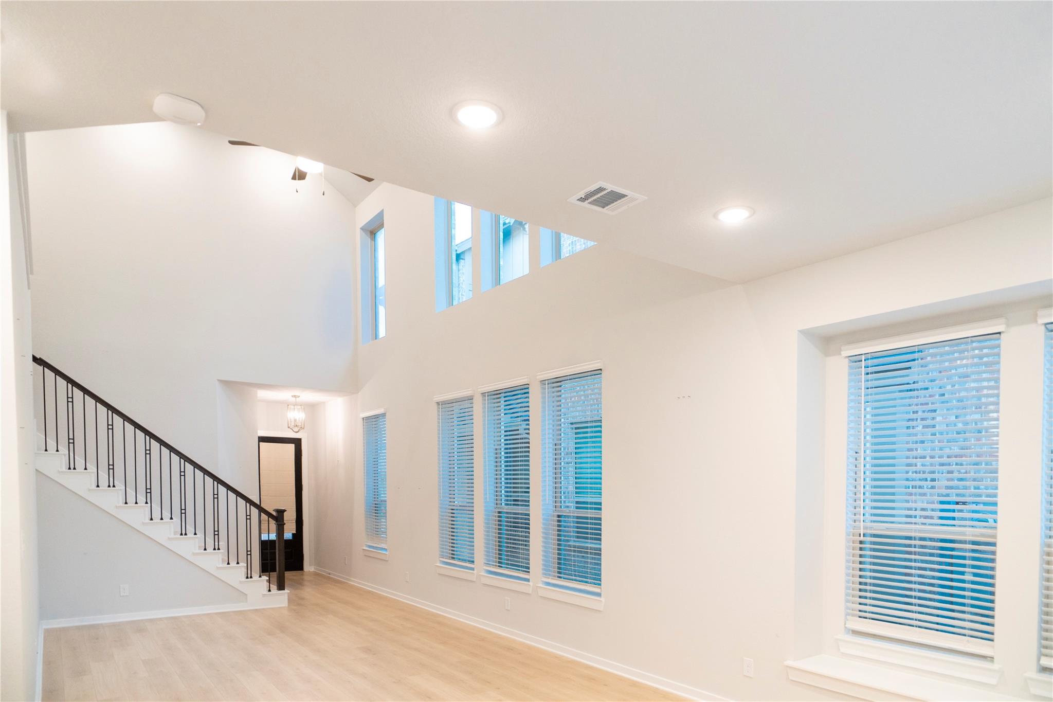 6519 Bramble Cove Lane