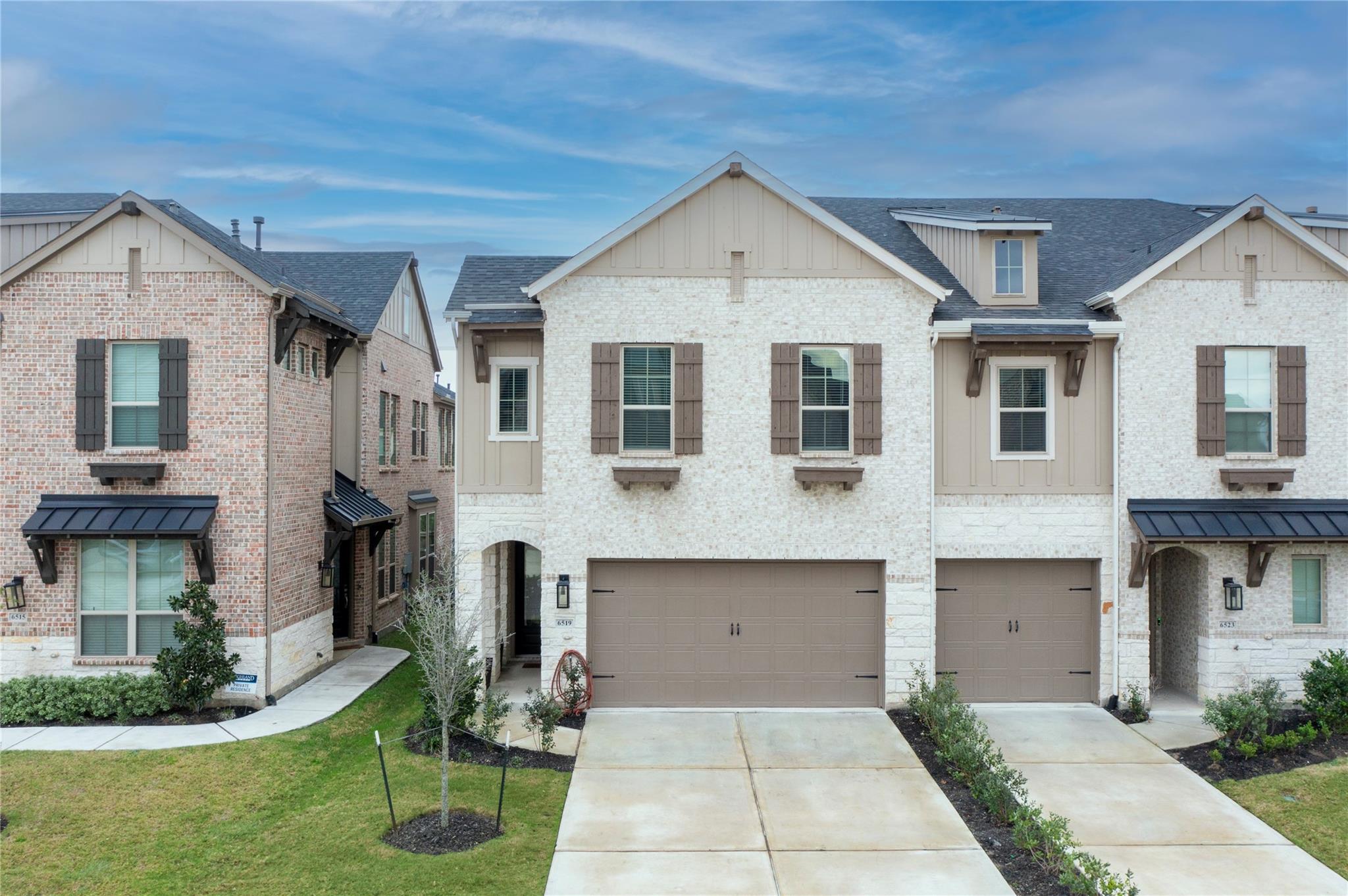 6519 Bramble Cove Lane