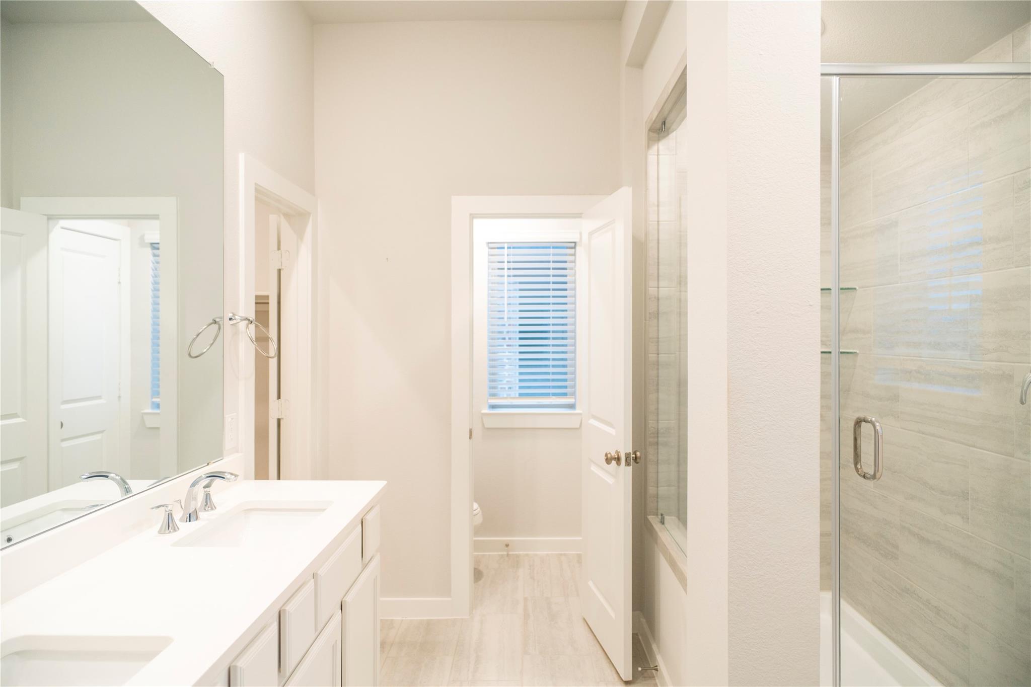 6519 Bramble Cove Lane