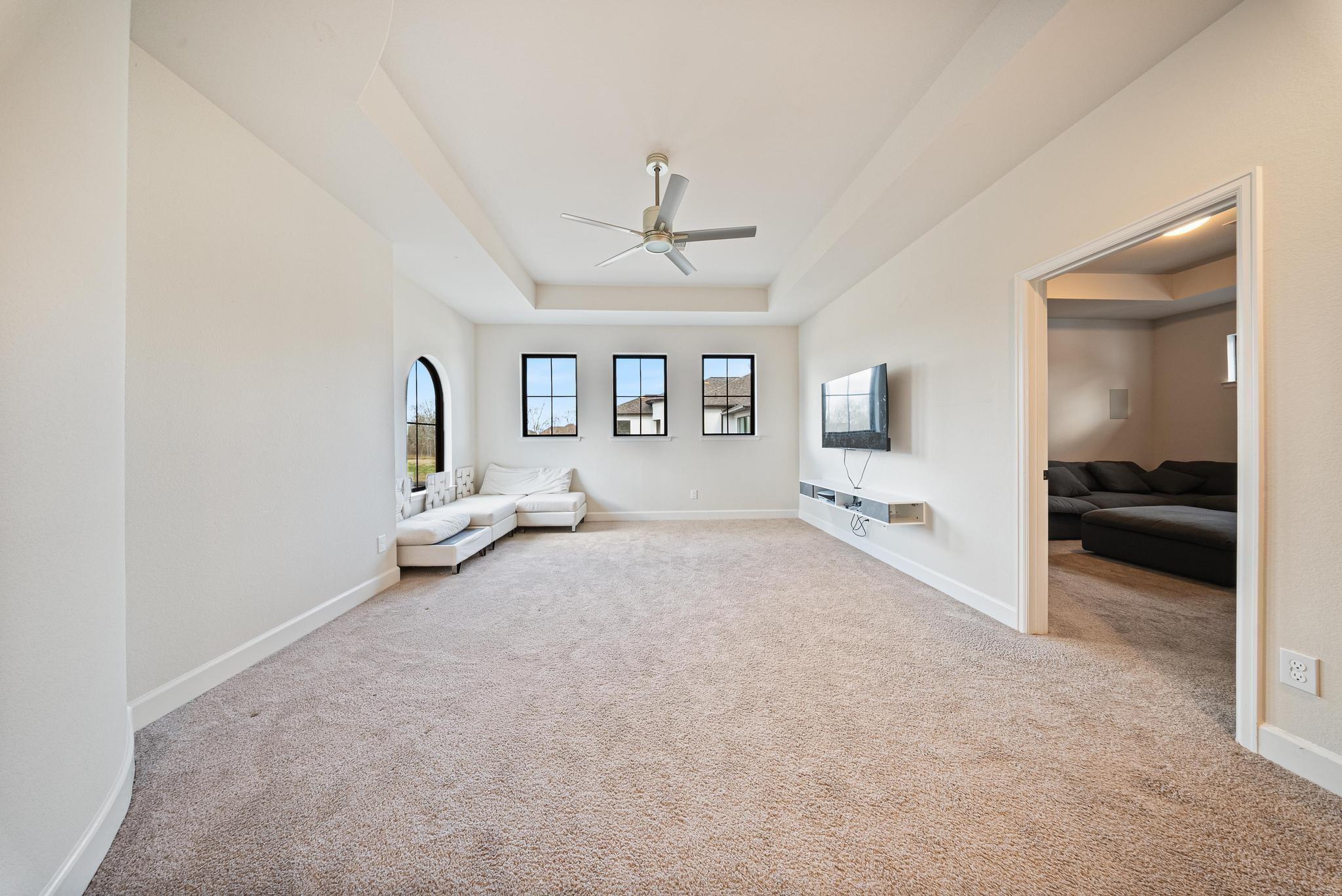 9018 Orchard Cove