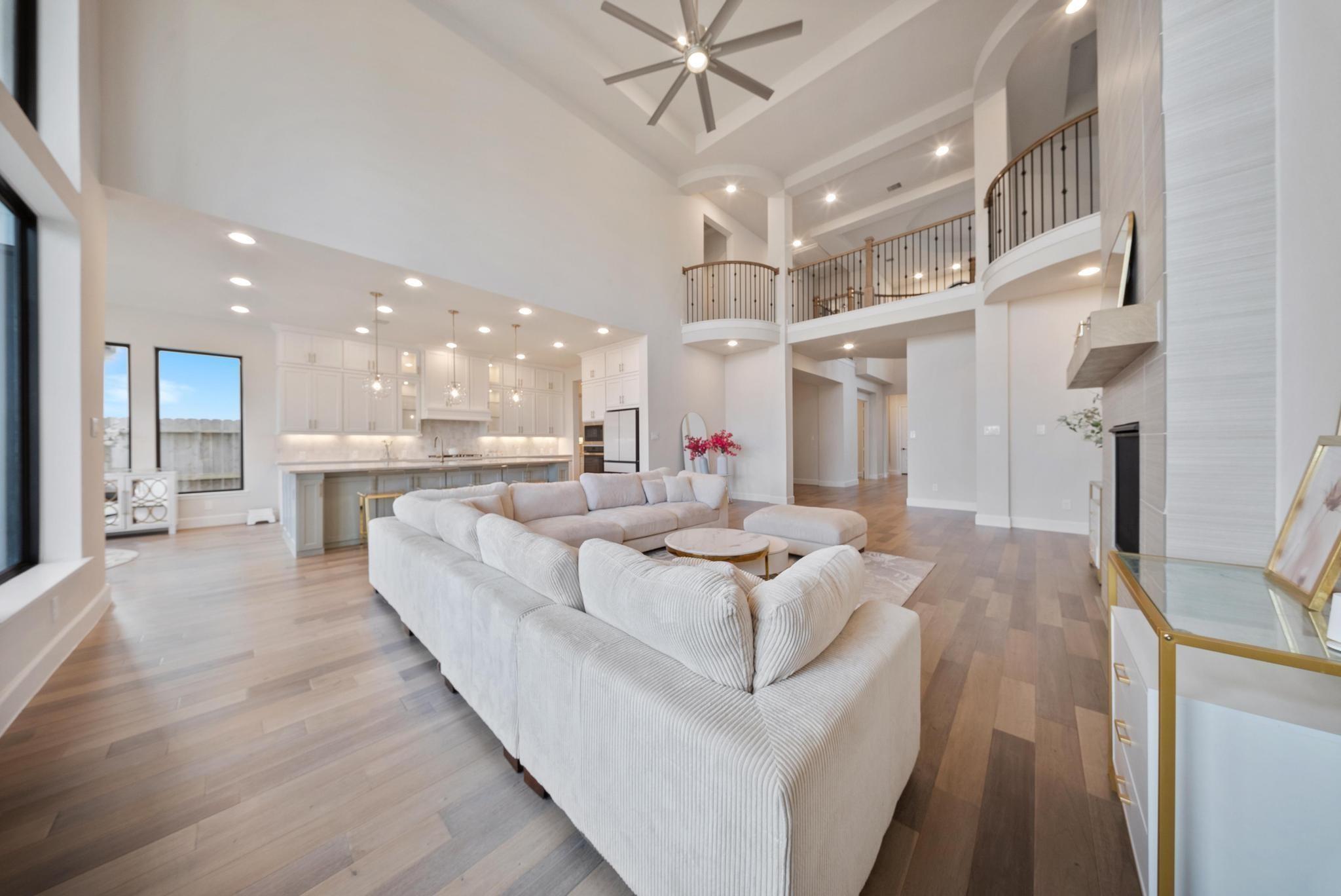 9018 Orchard Cove