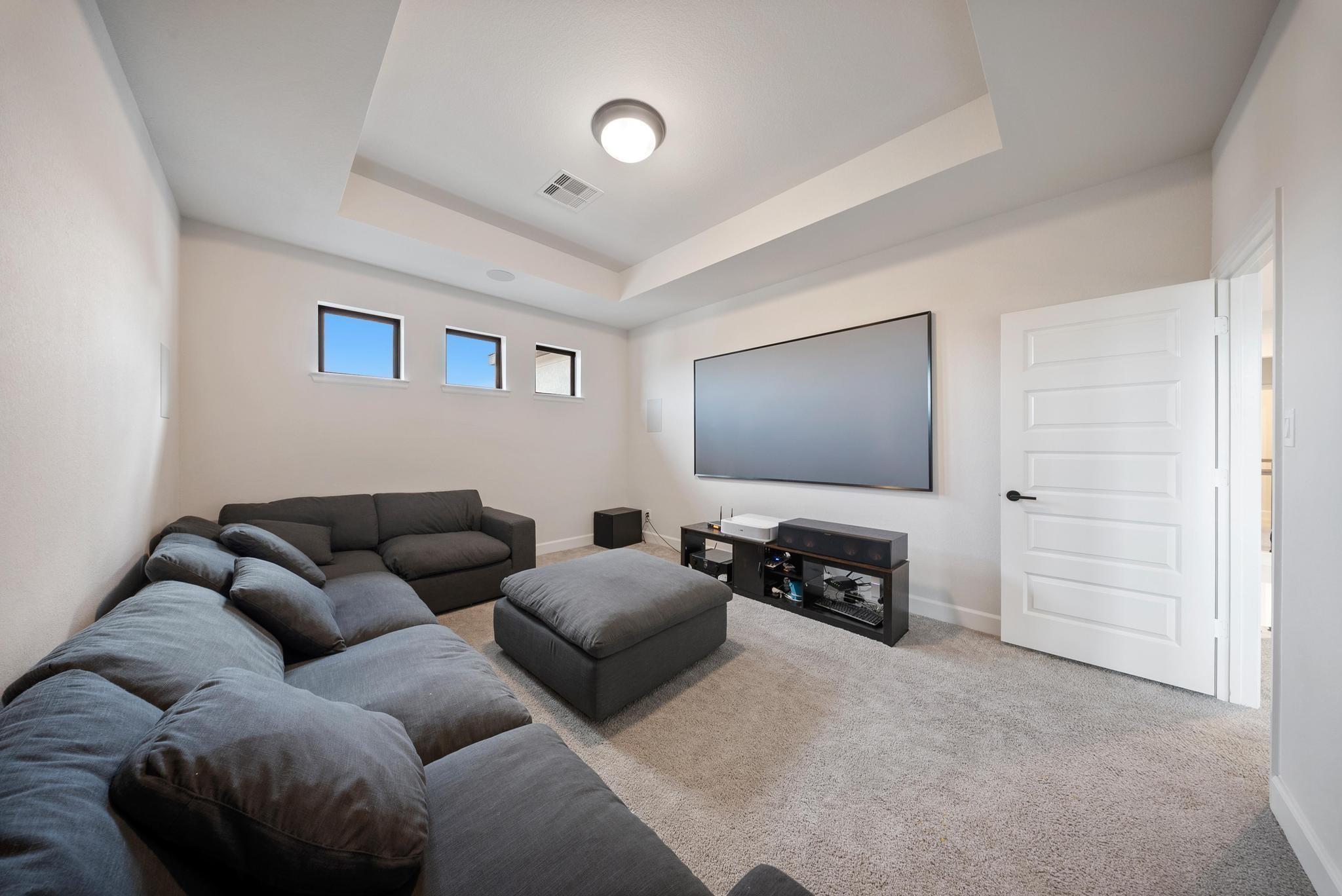 9018 Orchard Cove