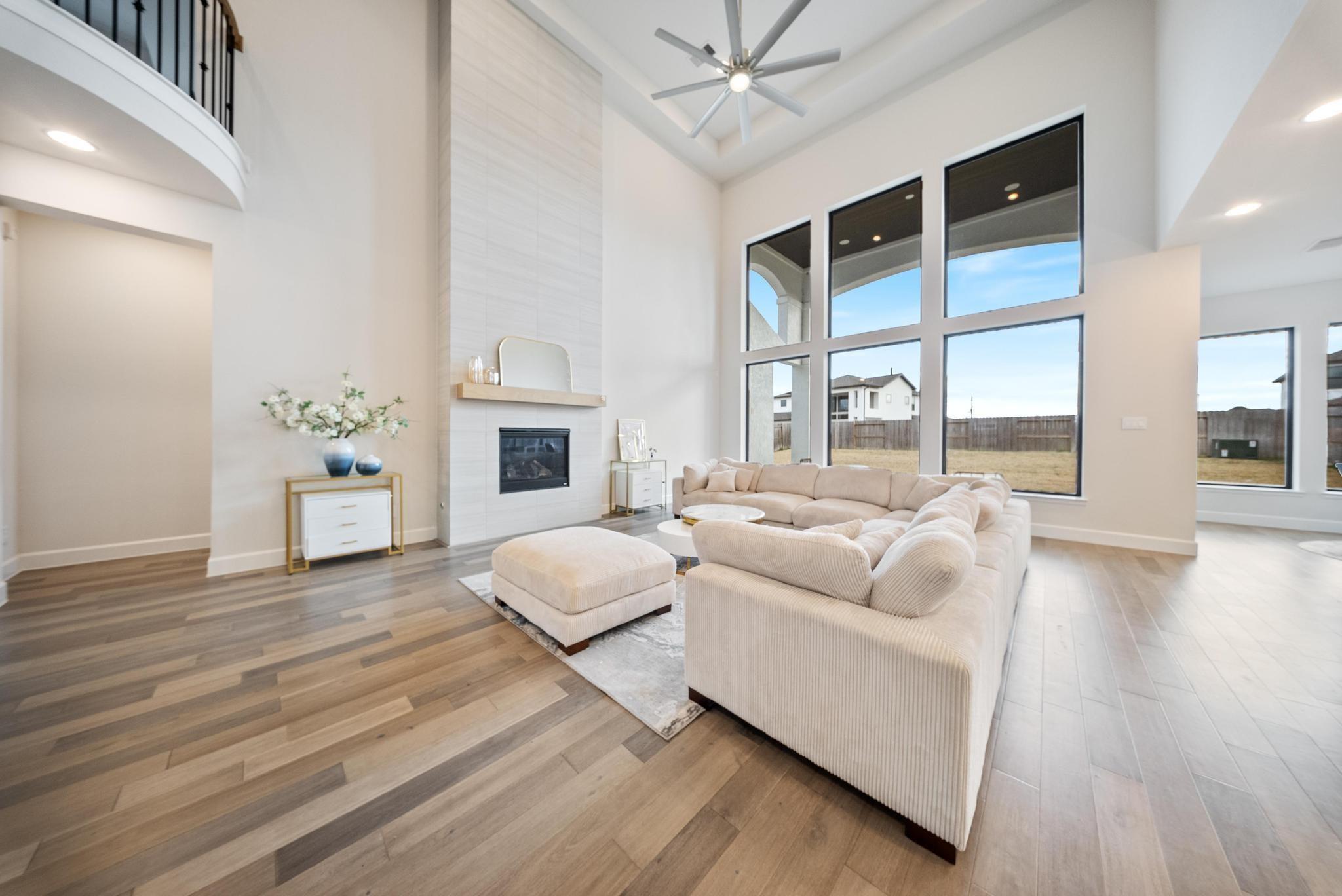 9018 Orchard Cove