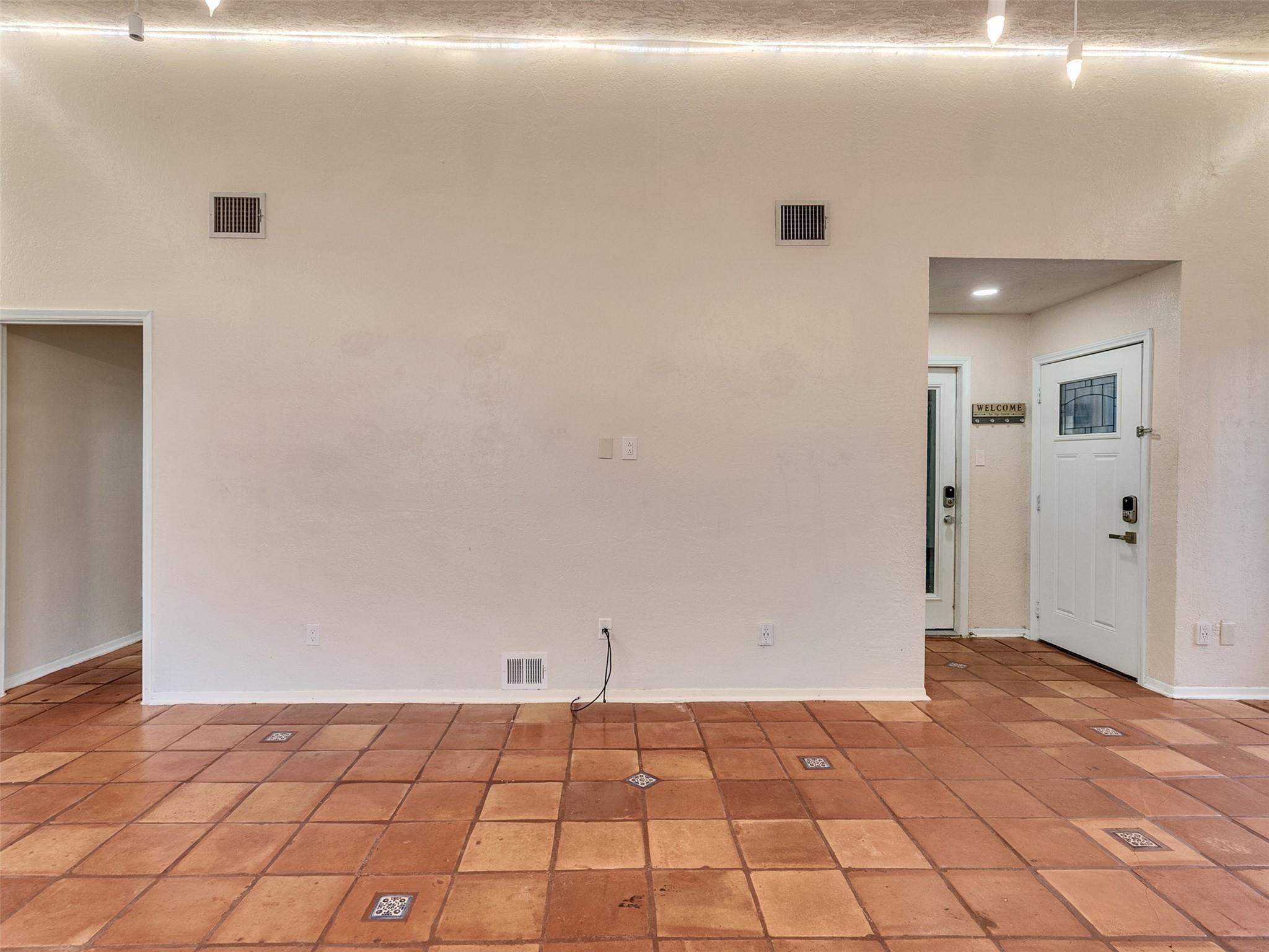 22538 Market Square Lane