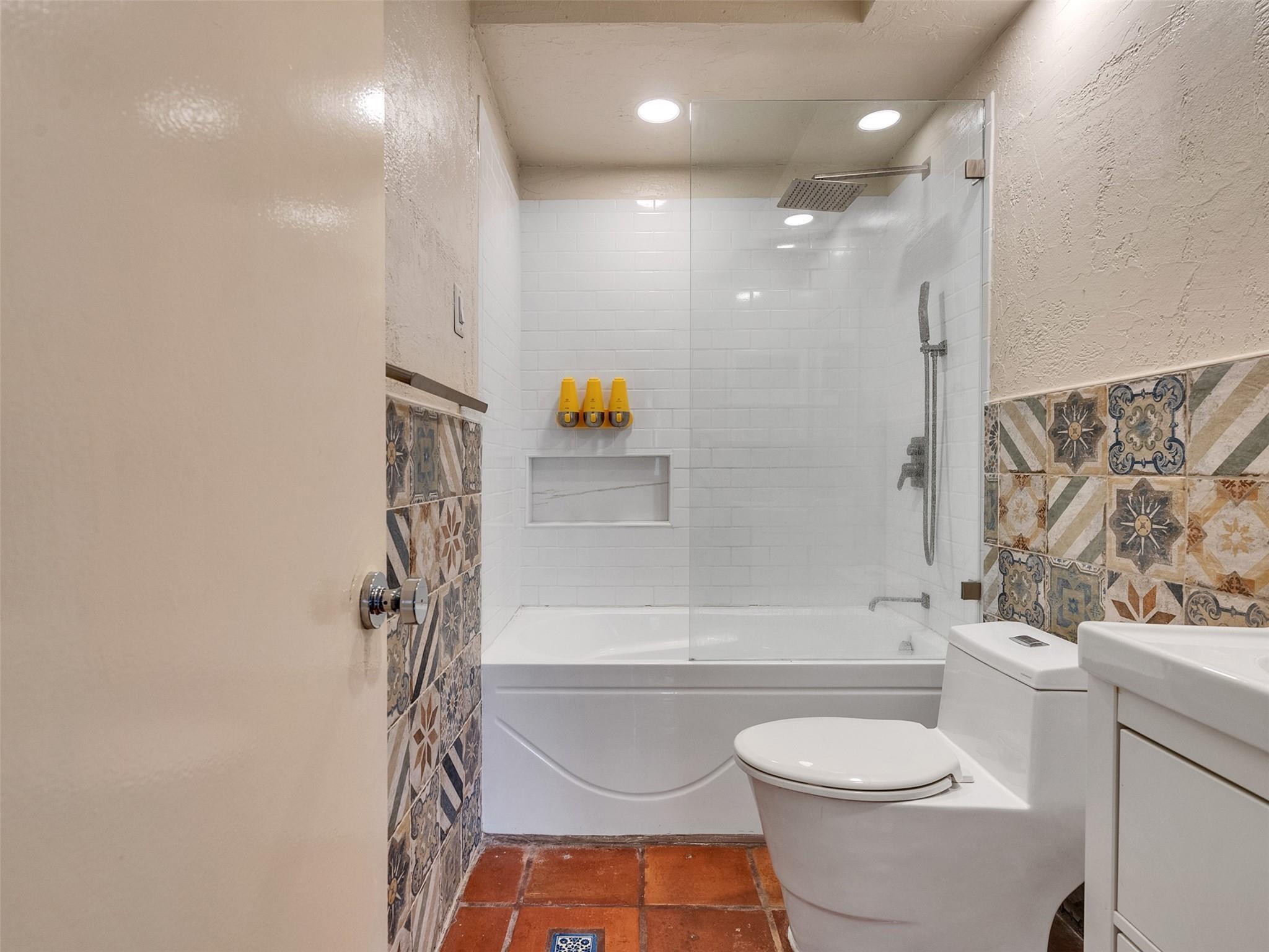 22538 Market Square Lane