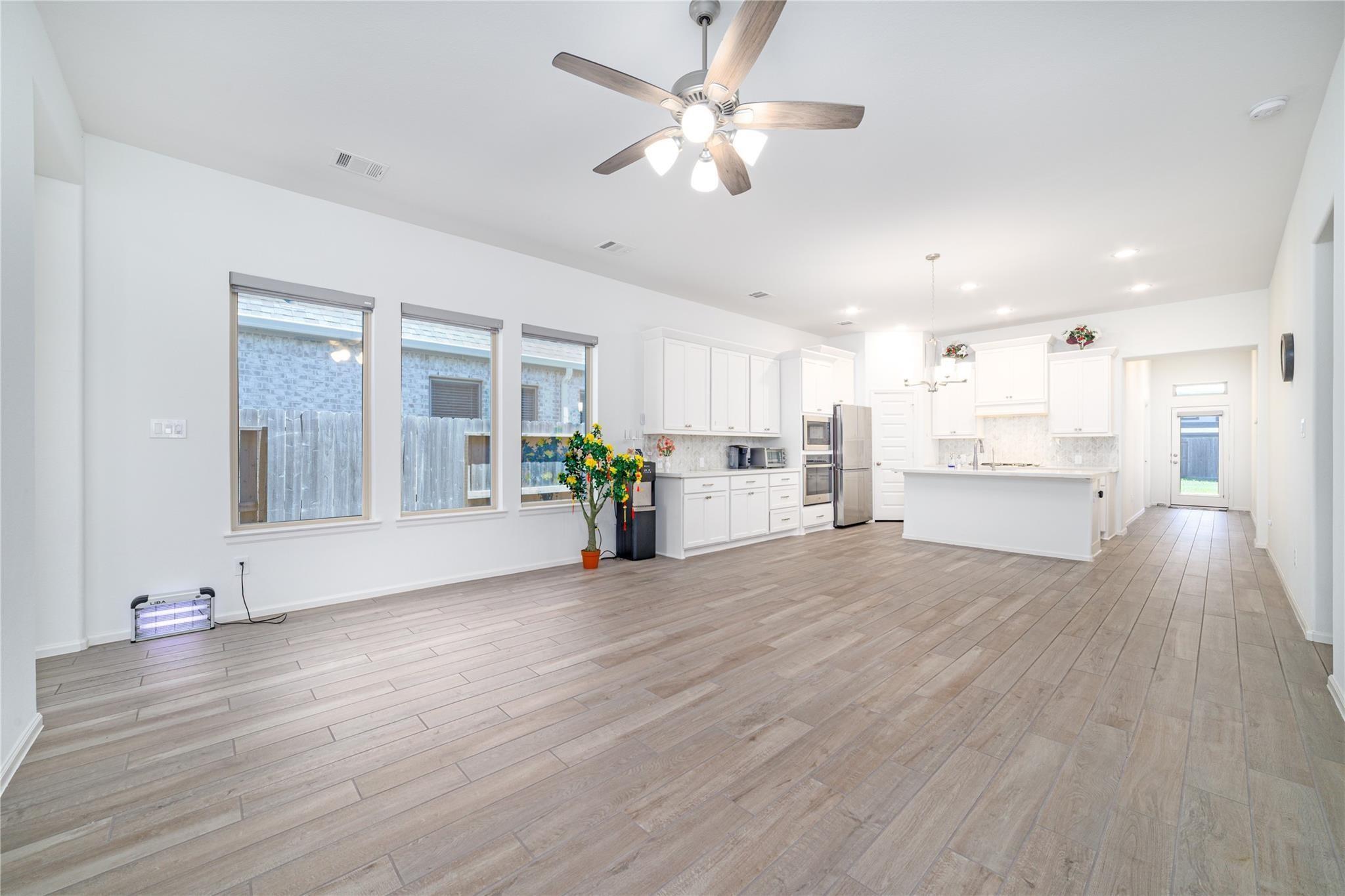 10554 Cecilia Star Lane