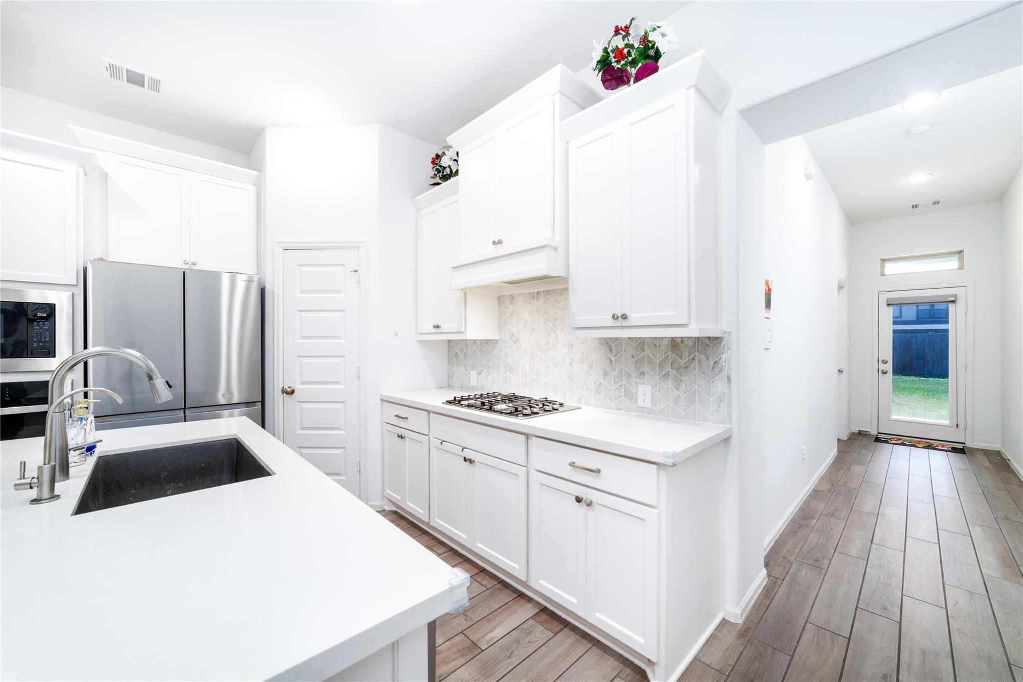 10554 Cecilia Star Lane