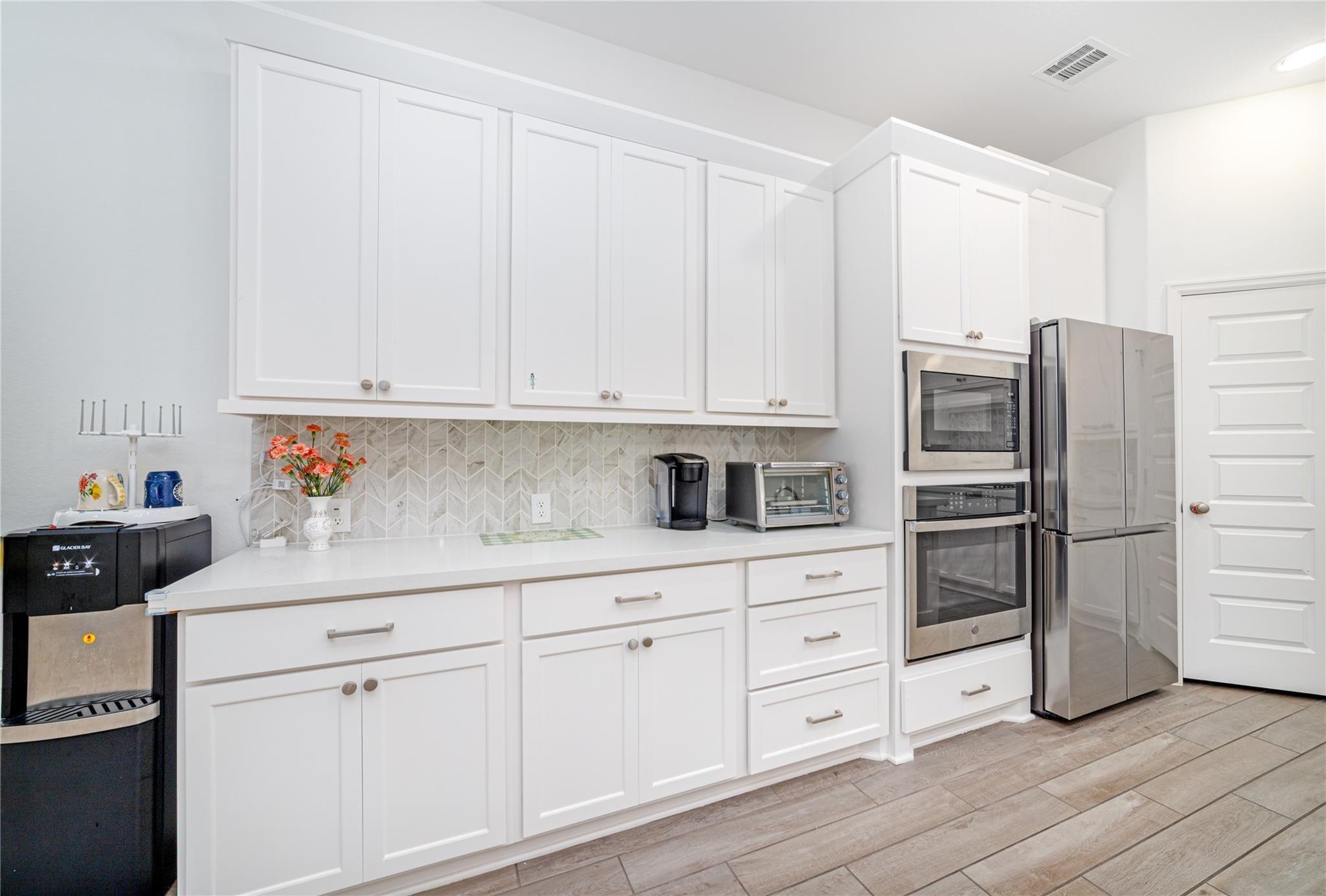 10554 Cecilia Star Lane