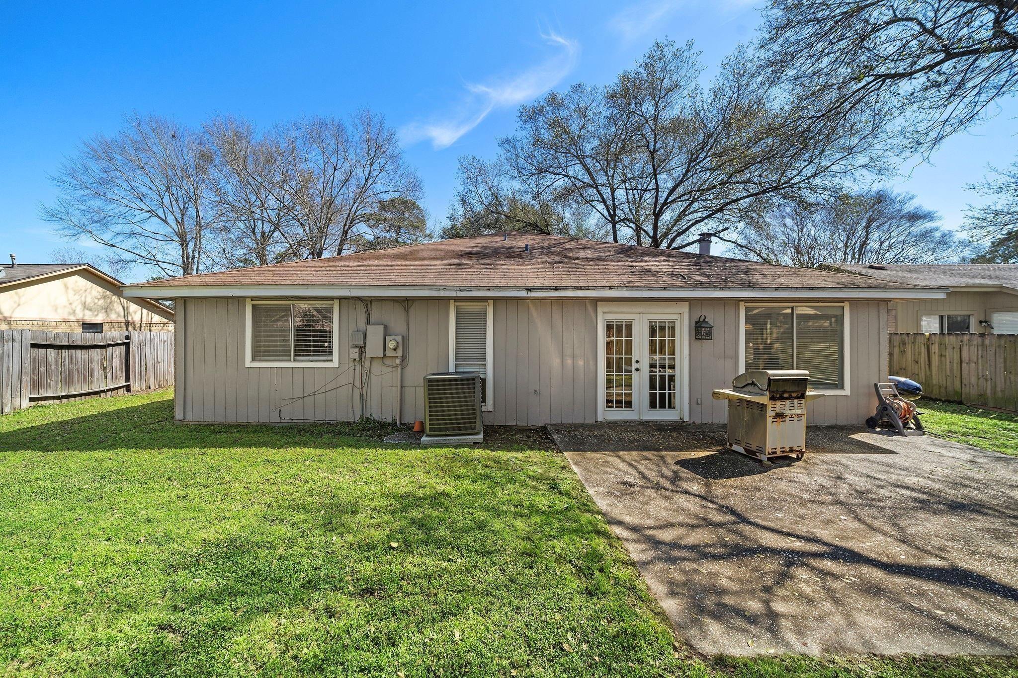 22303 Acorn Chase Drive