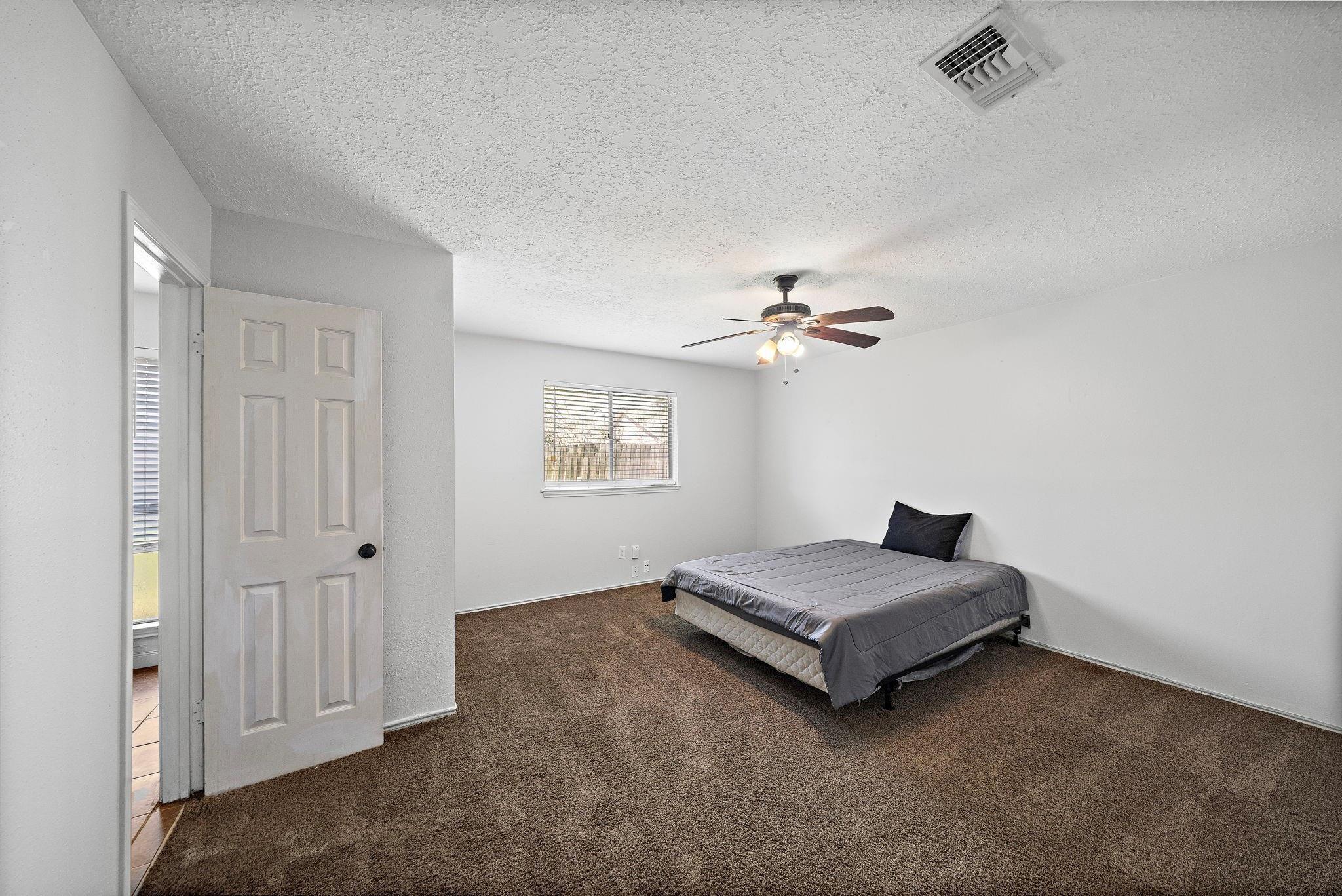 22303 Acorn Chase Drive