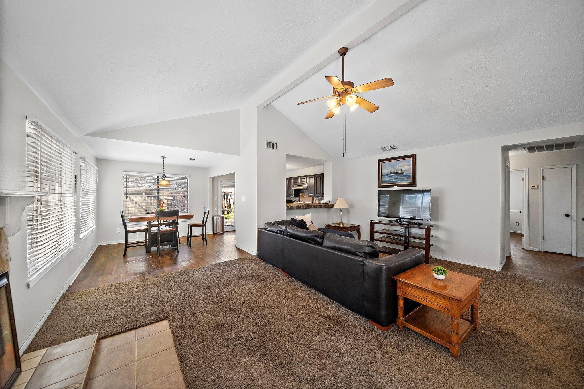 22303 Acorn Chase Drive