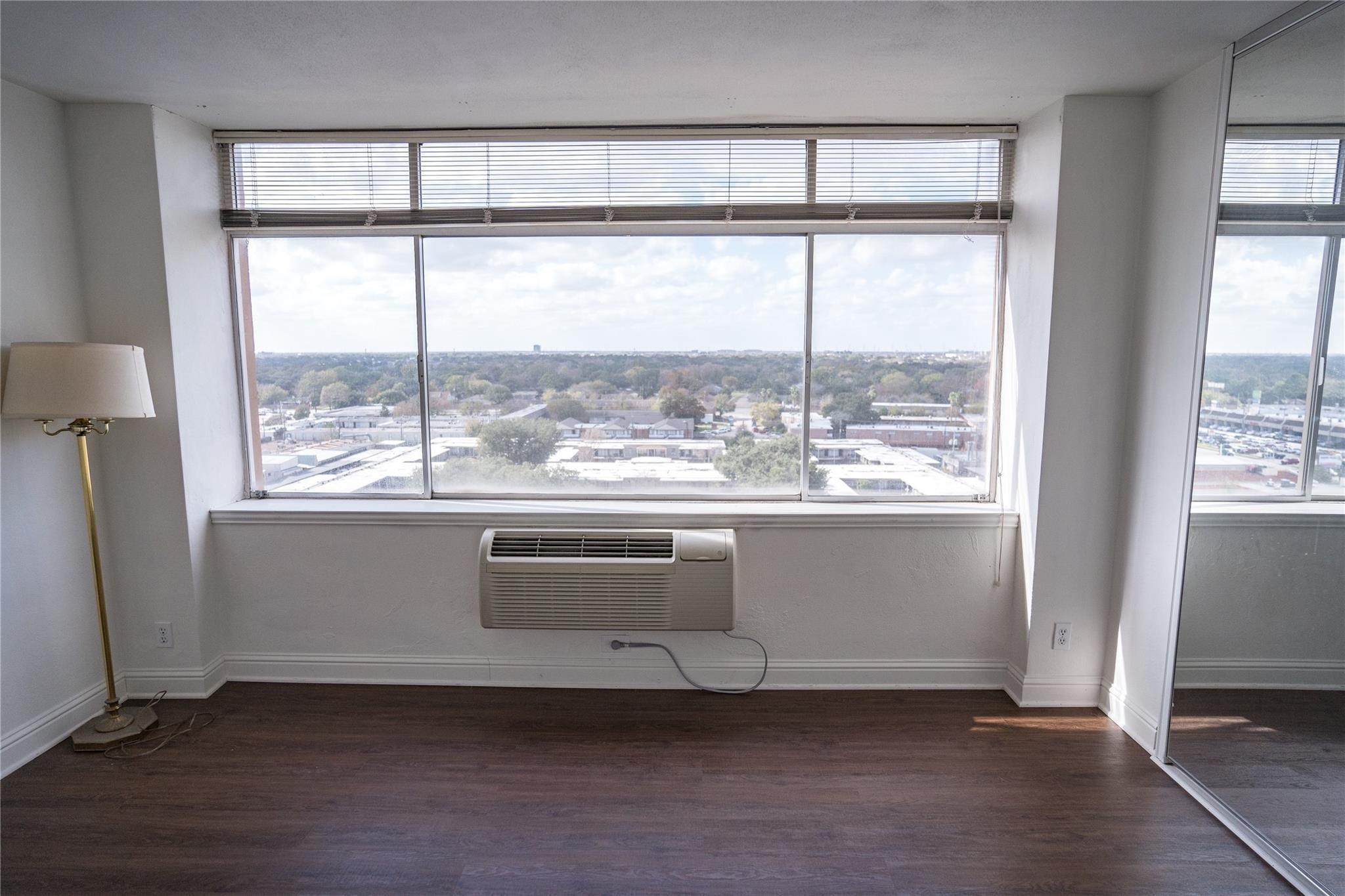 7520 Hornwood Drive # 1003